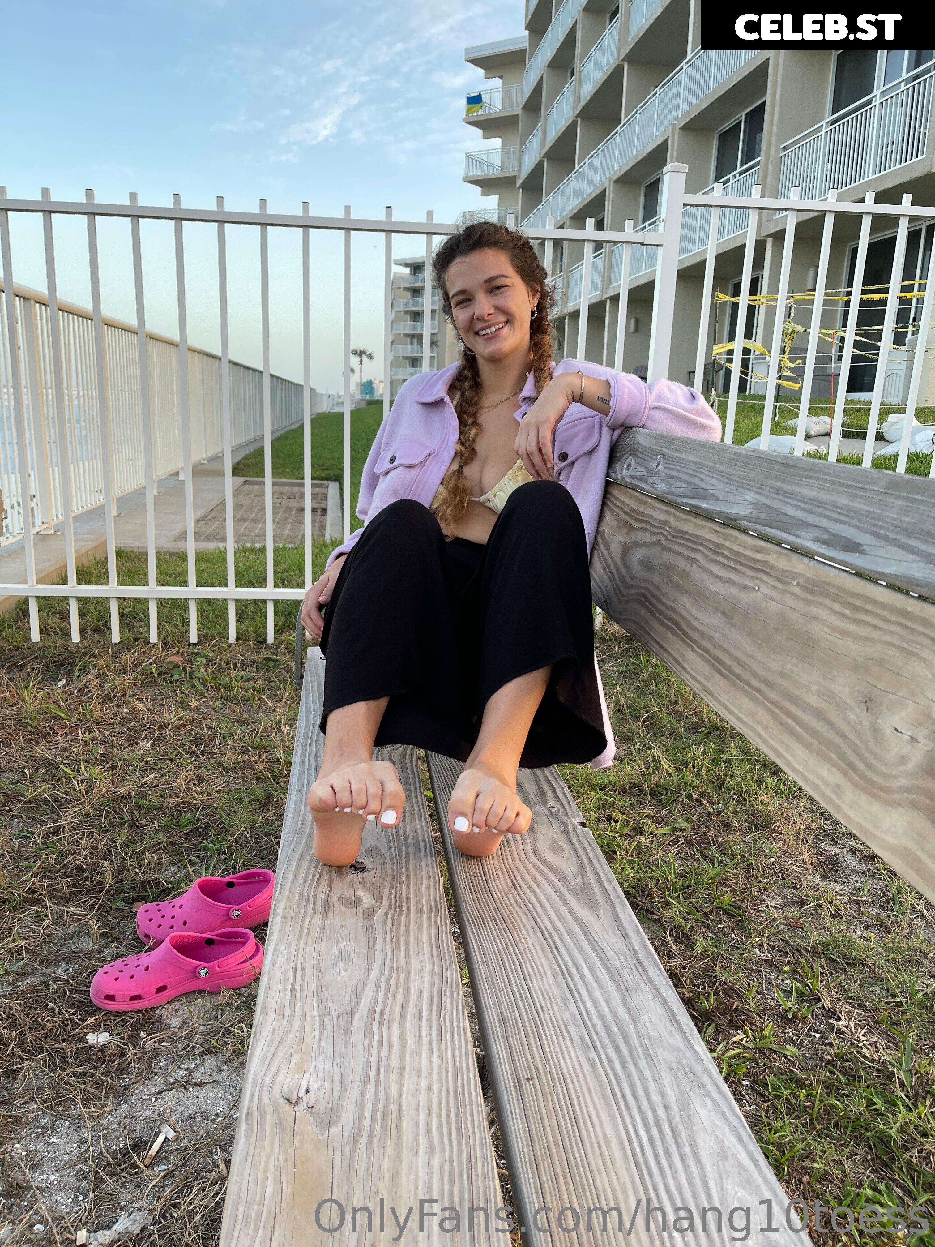 hang10toess Image 17431748