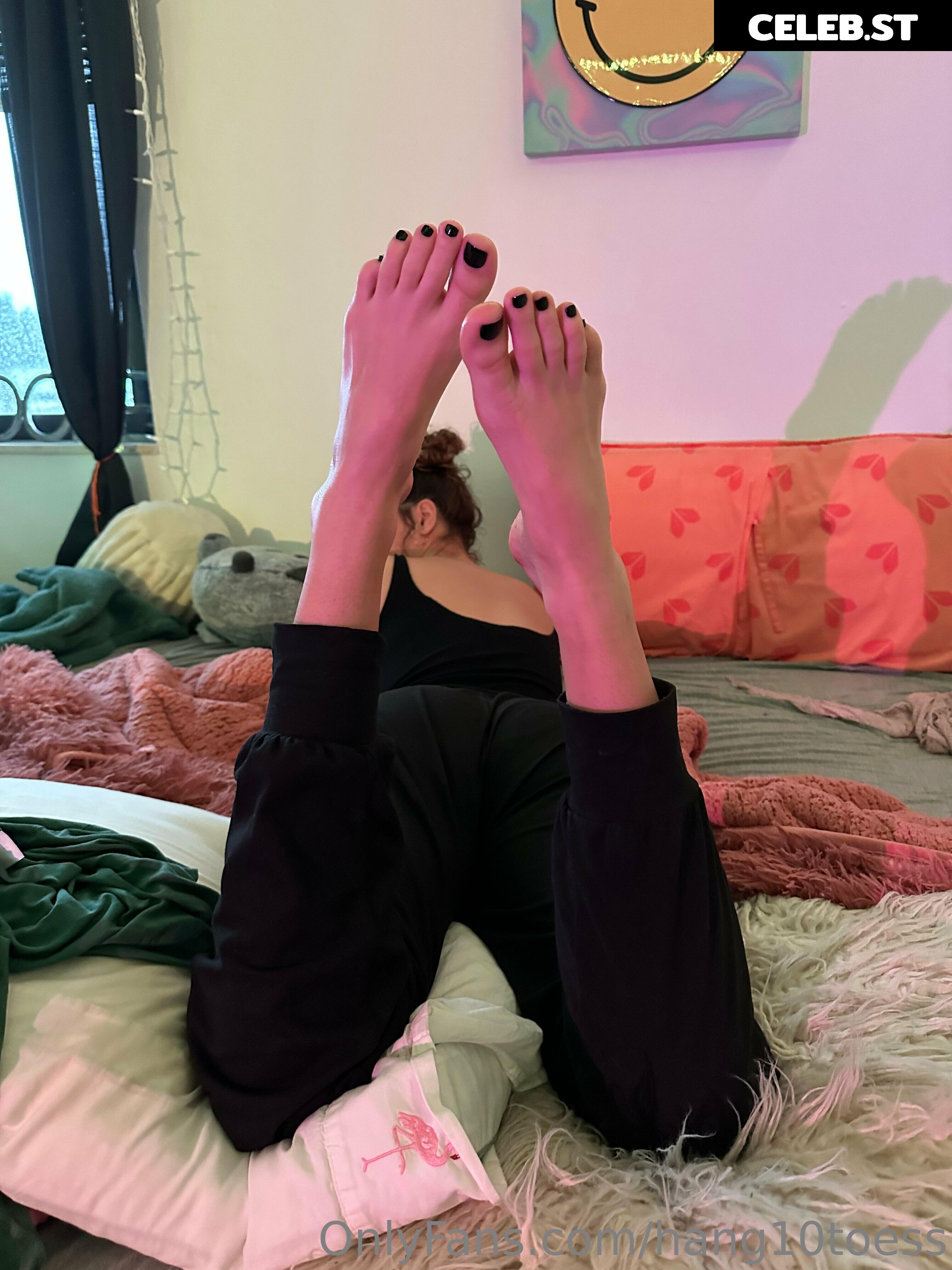 hang10toess Image 17430732