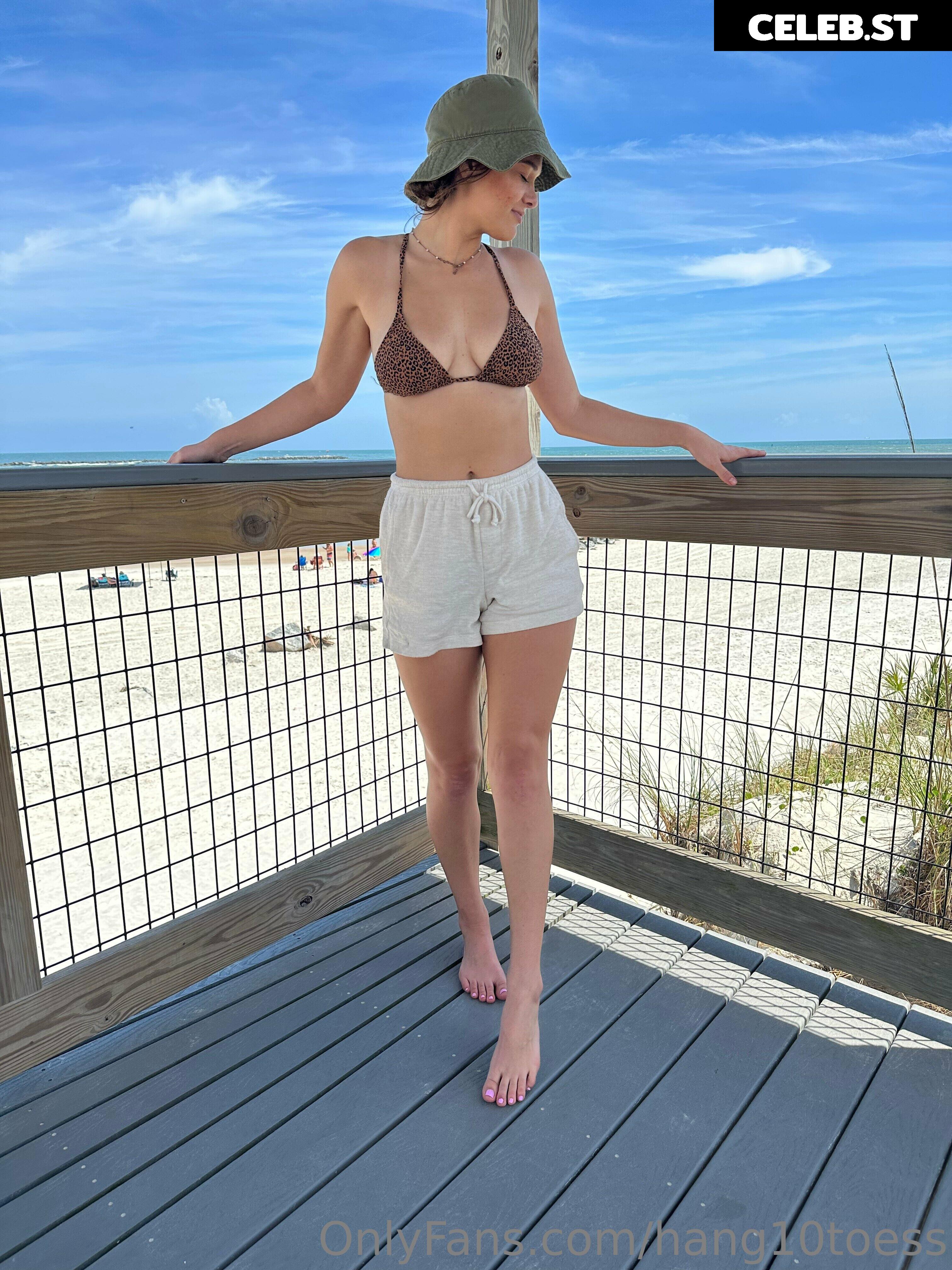 hang10toess Image 17430322