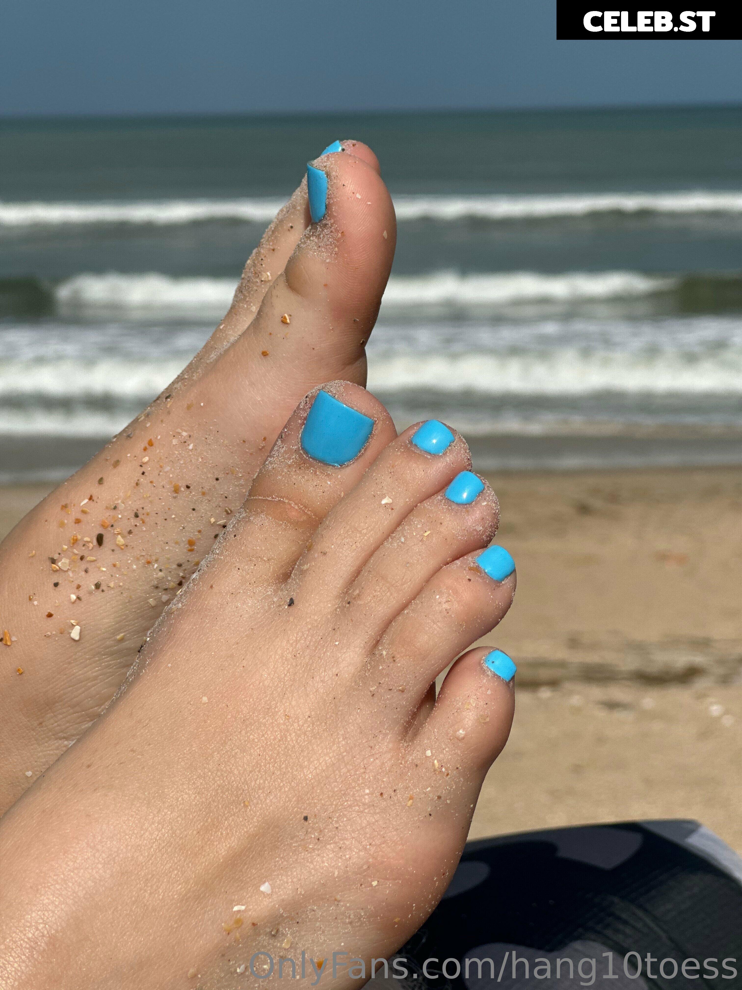 hang10toess Image 17430368