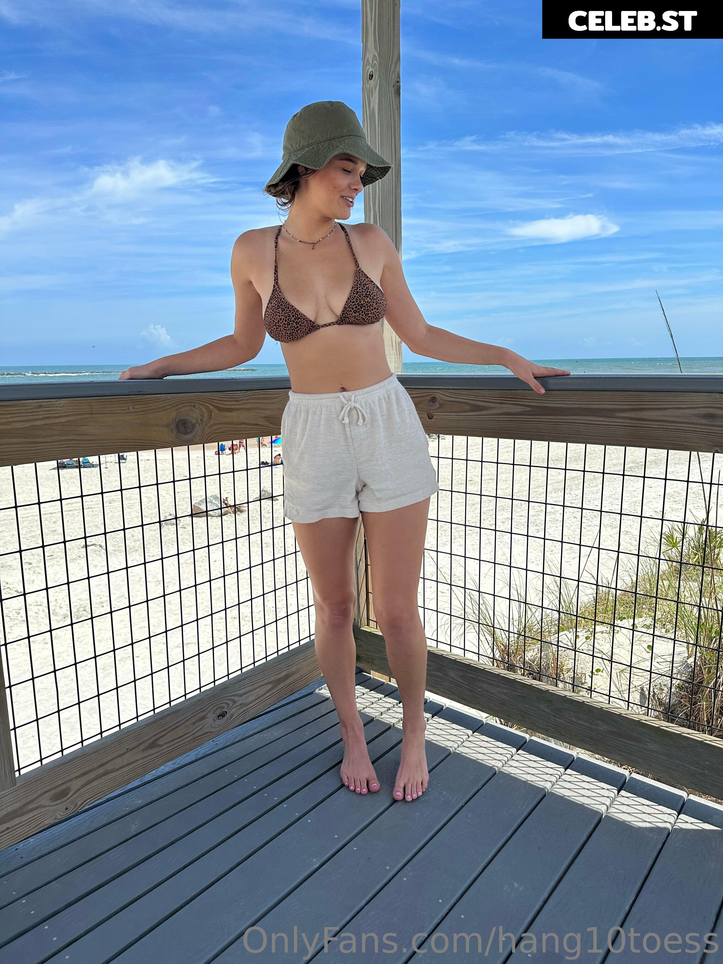 hang10toess Image 17430278