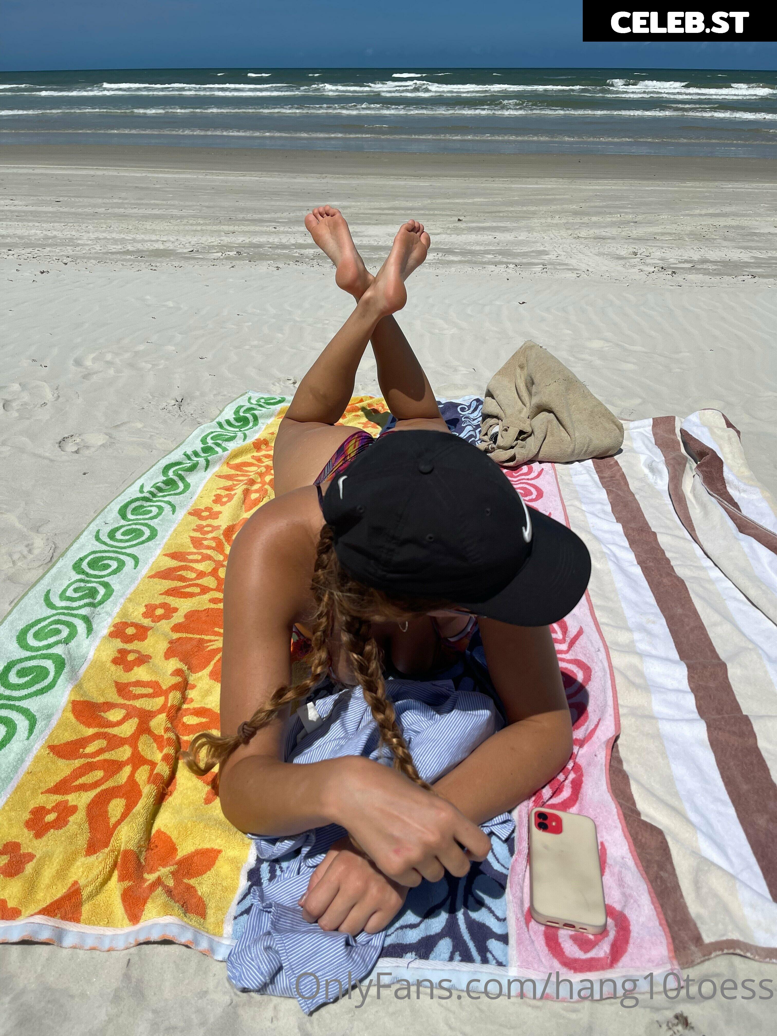 hang10toess Image 17433454