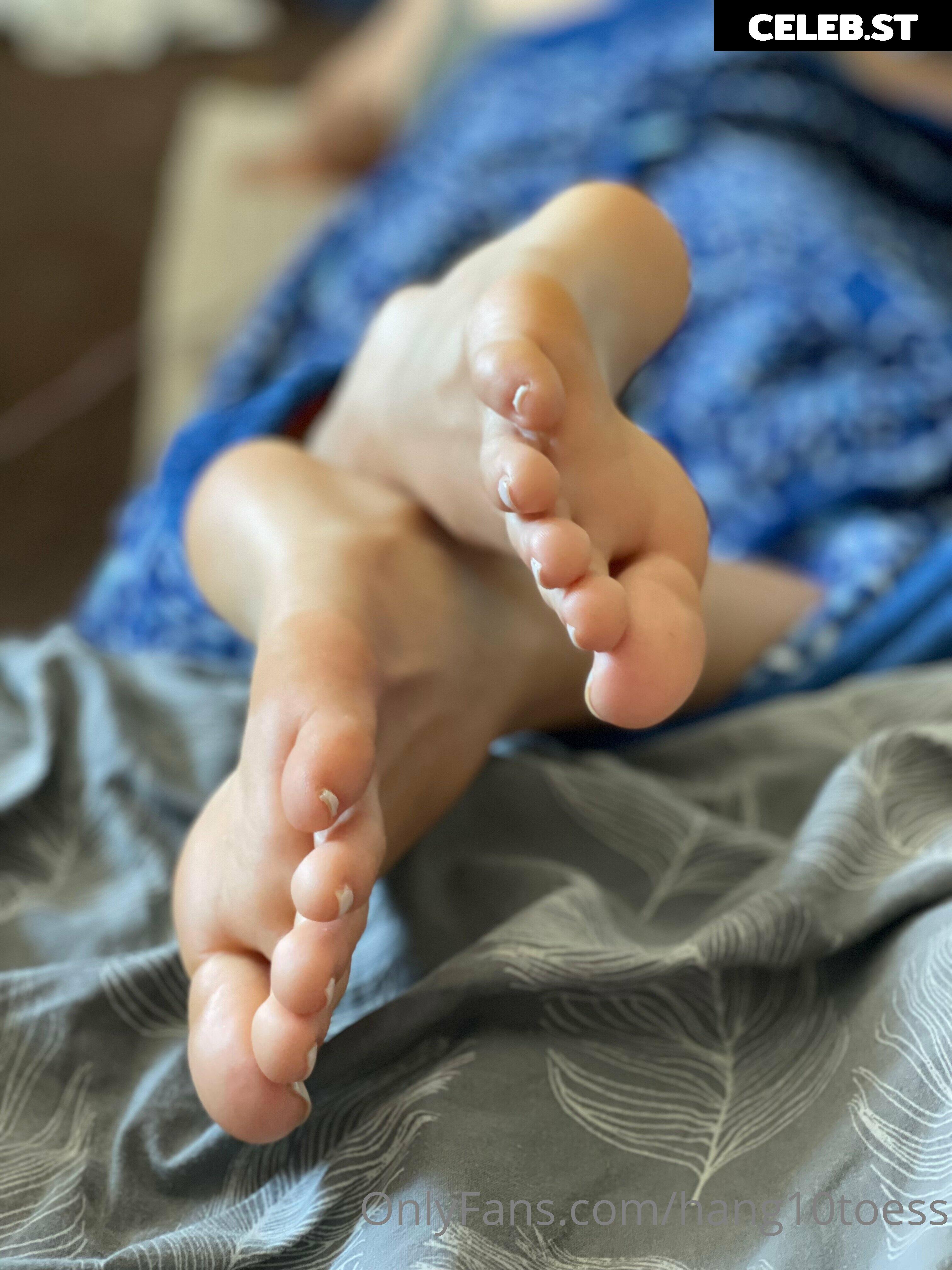 hang10toess Image 17433621