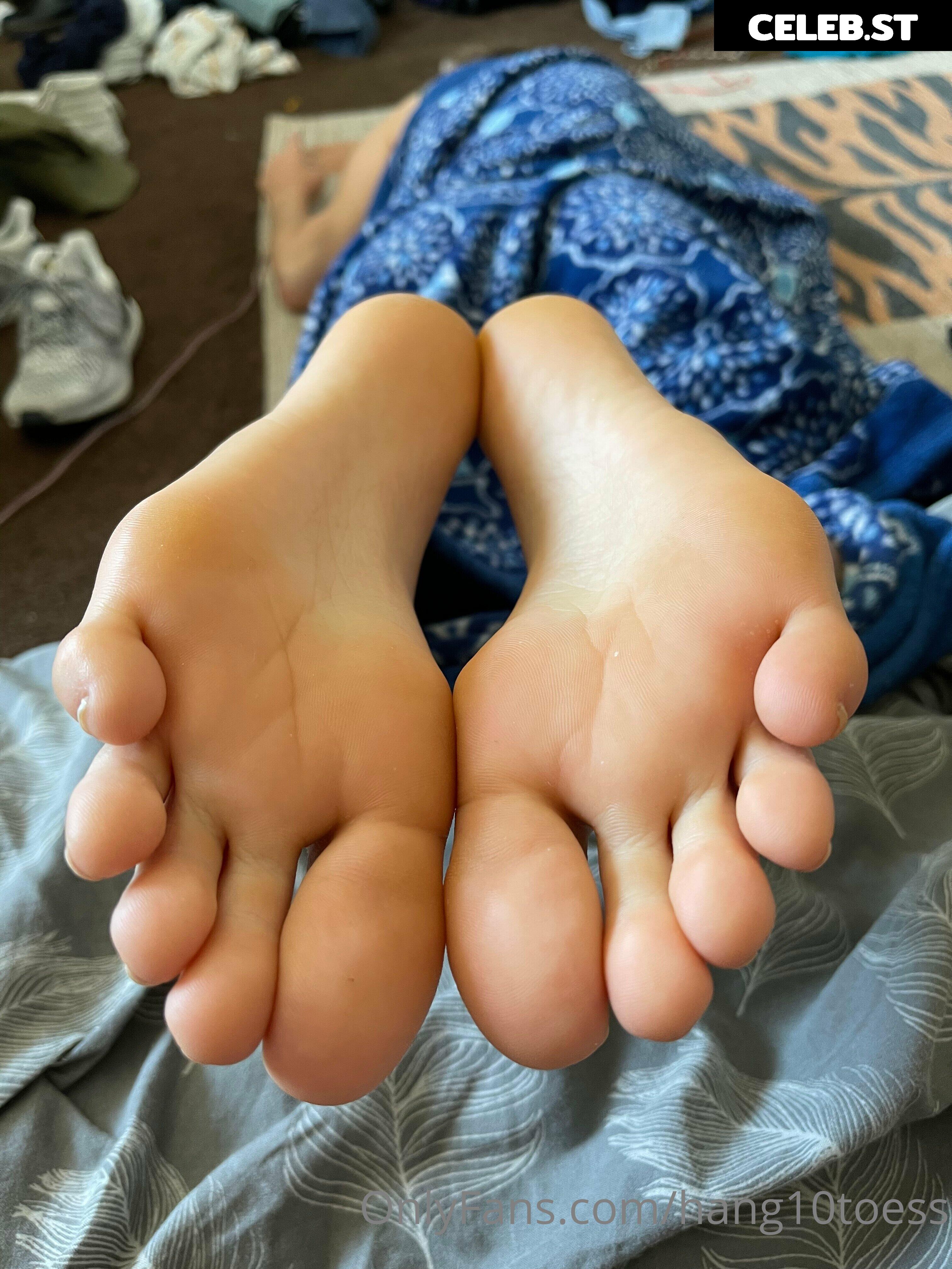 hang10toess Image 17433667