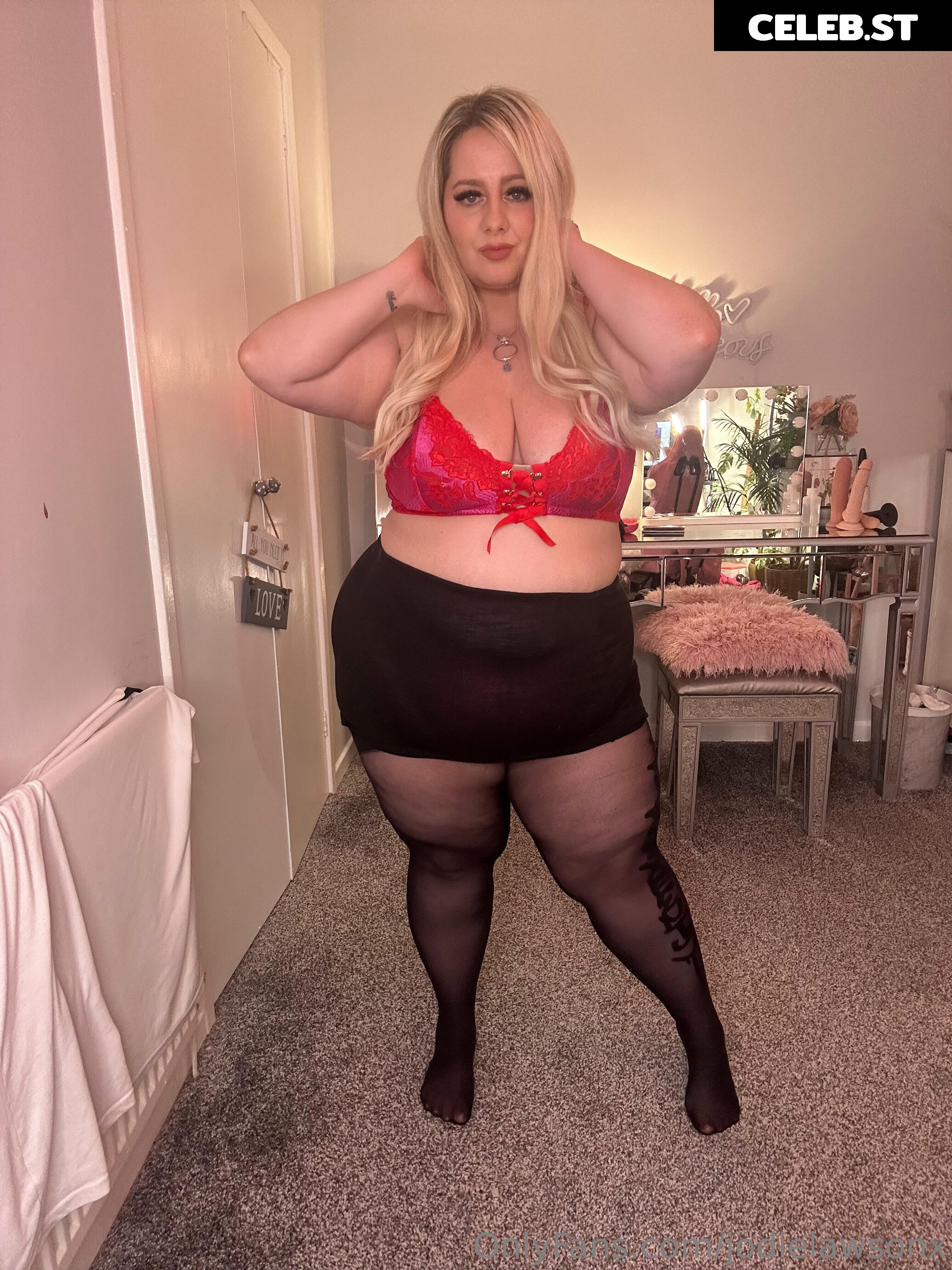jodielawsonx Image 17404521