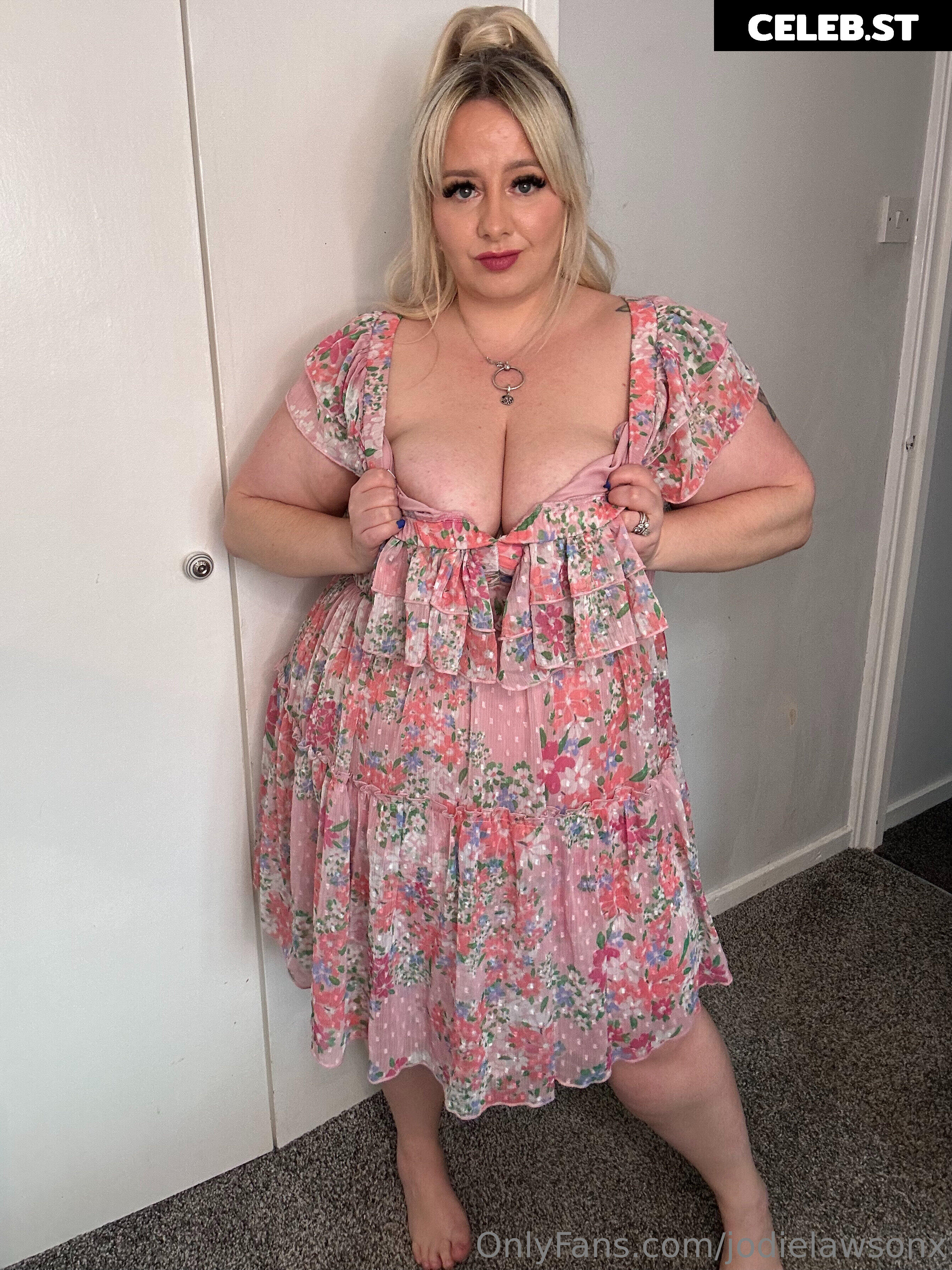 jodielawsonx Image 17404109