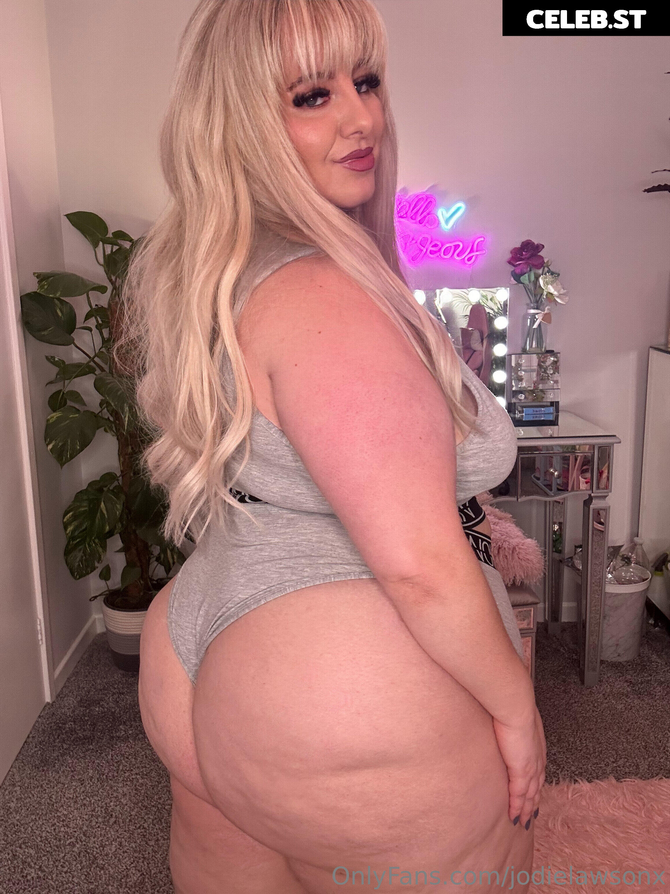 jodielawsonx Image 17407718