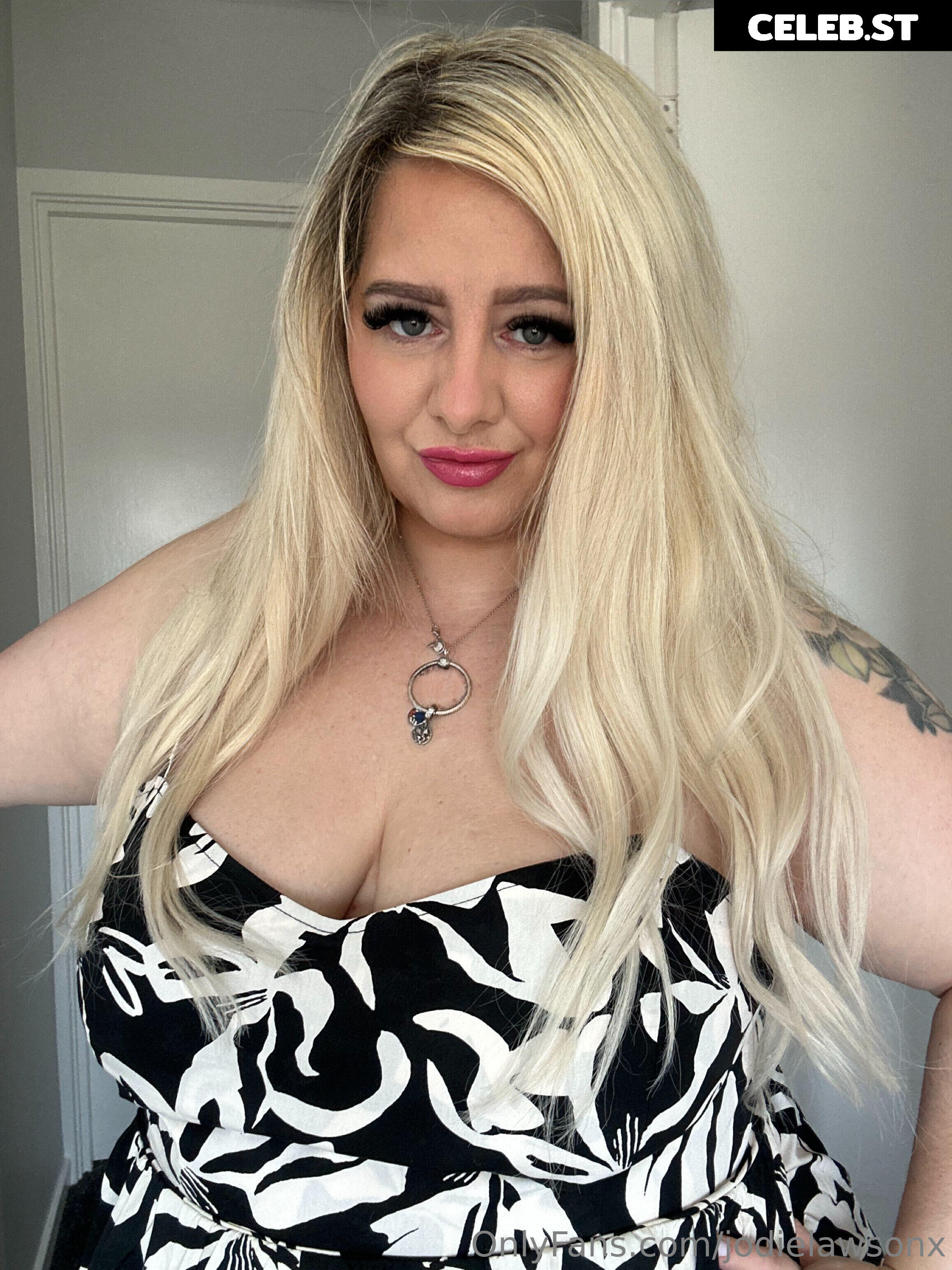 jodielawsonx Image 17406597