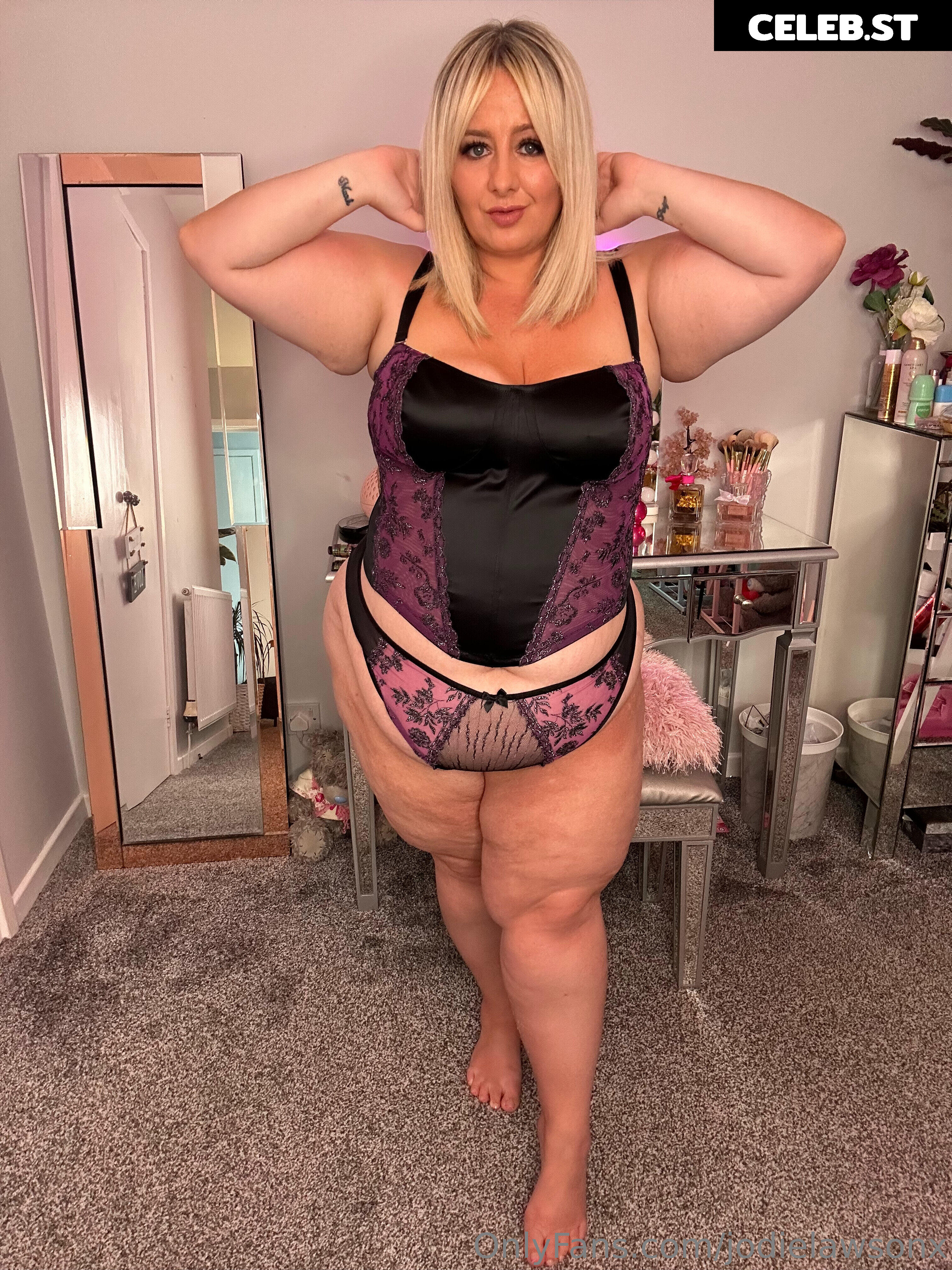 jodielawsonx Image 17402973