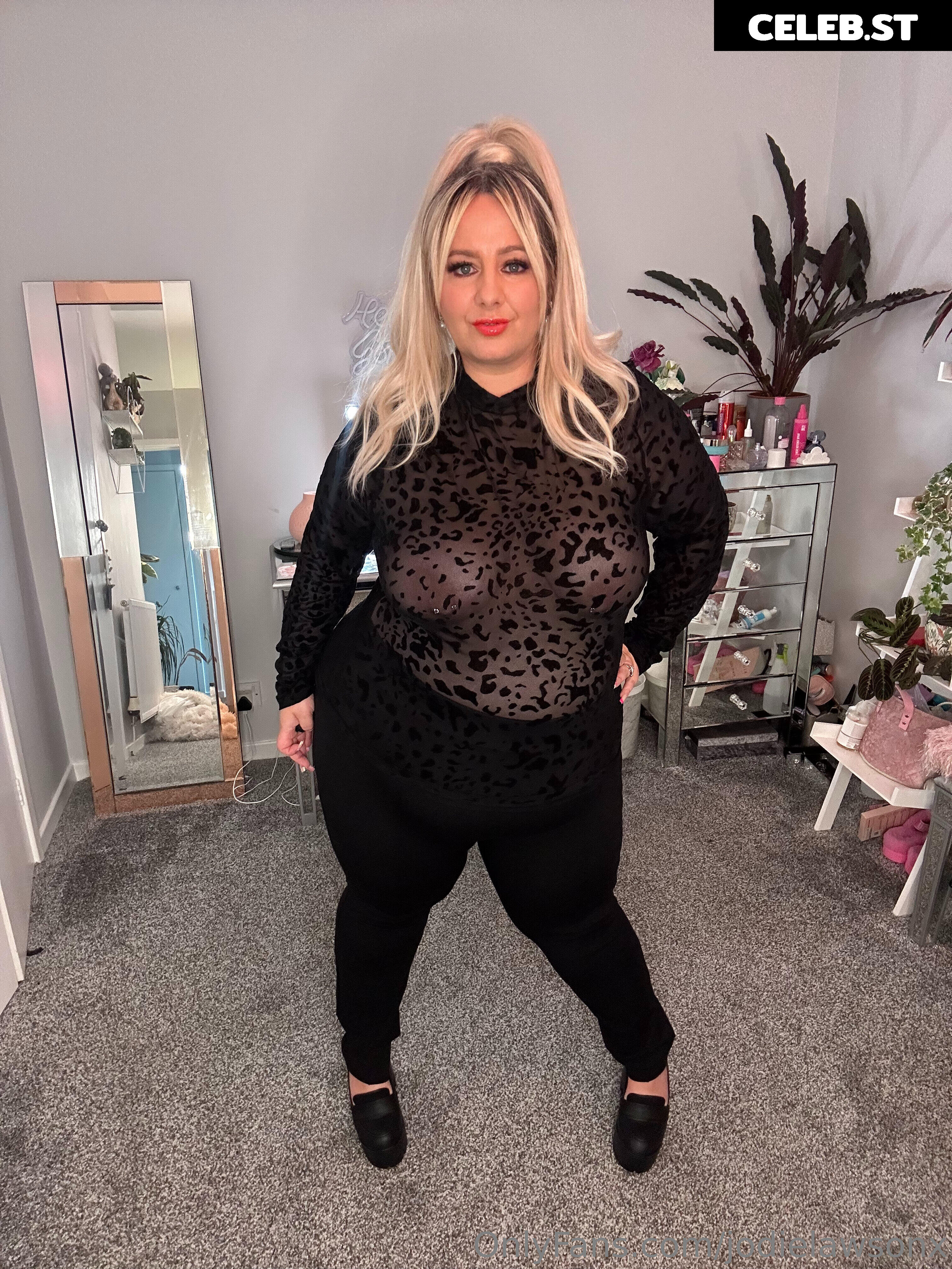 jodielawsonx Image 17402049