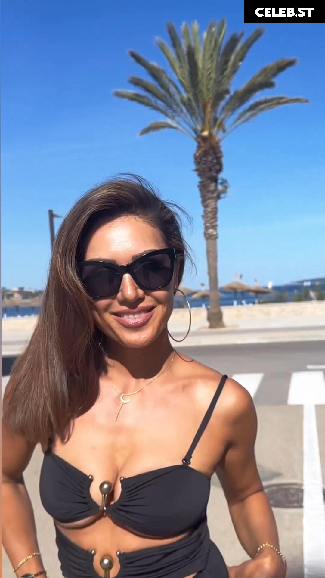 Nazan Eckes Image 1749576