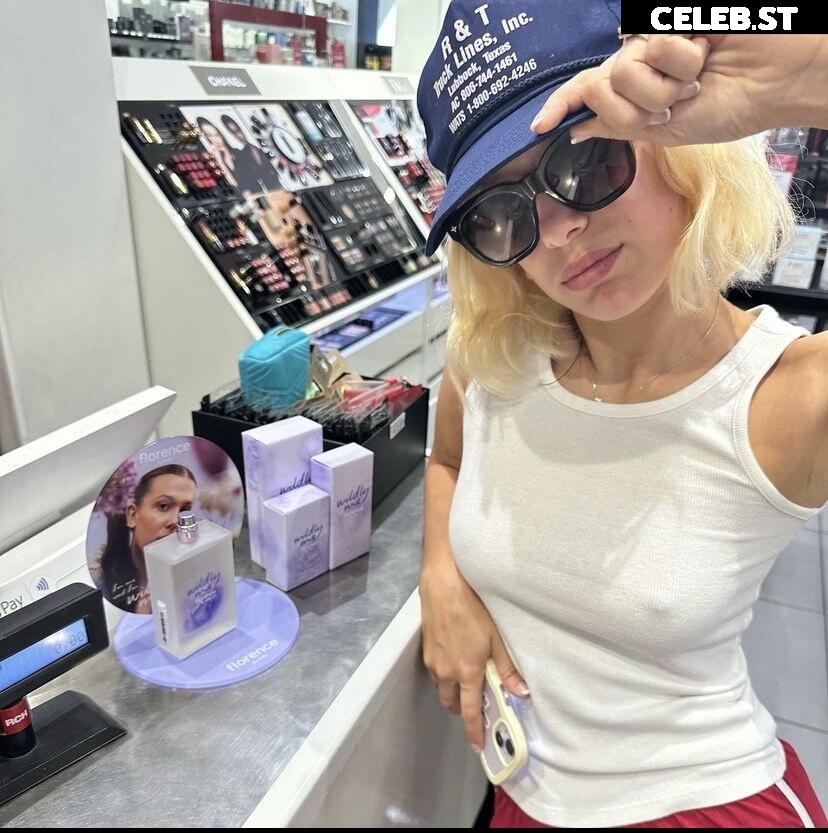 Millie Bobby Brown Image 1735800