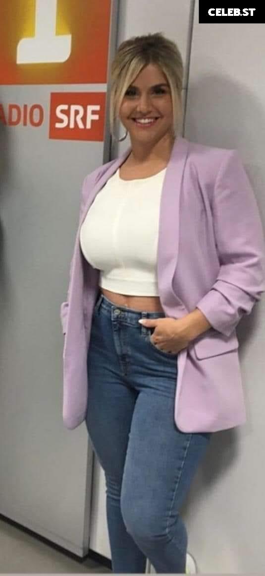Beatrice Egli Image 1735455