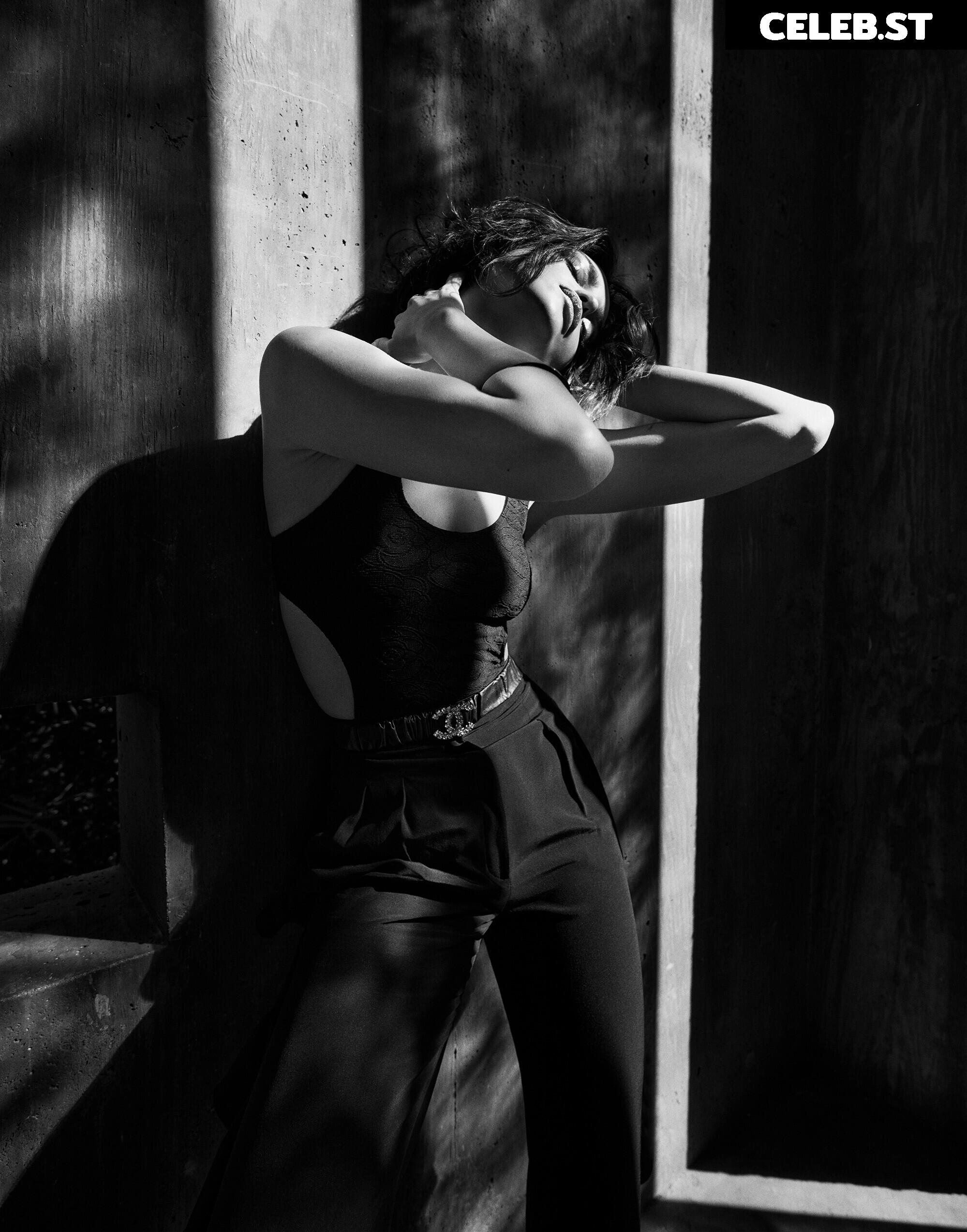 Eiza González Image 1736543