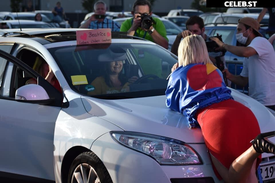Beatrice Egli Image 1736705