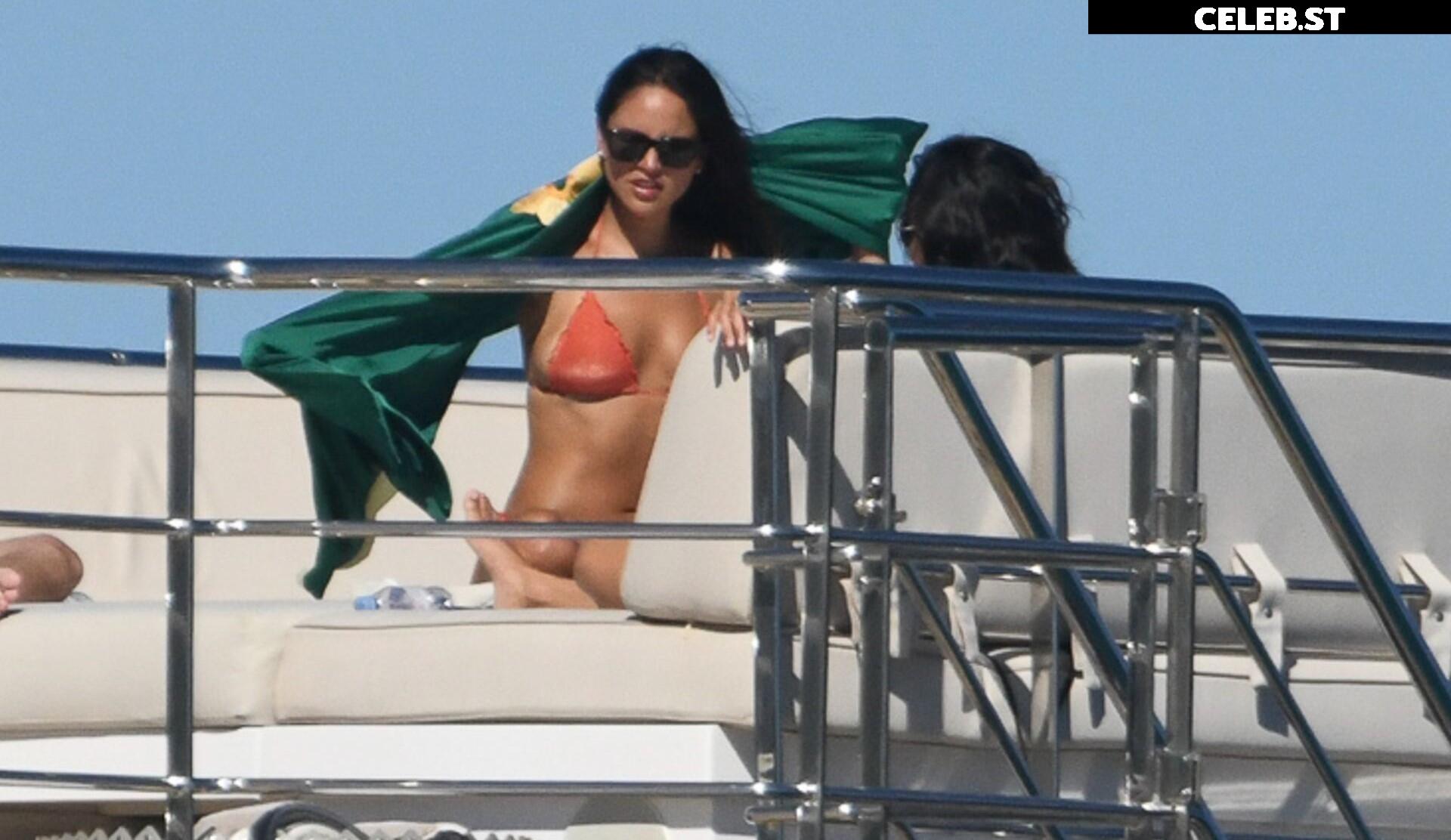 Eiza González Image 1736170