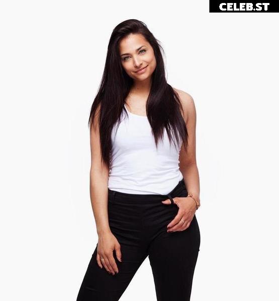 Amira Aly / Pocher Image 1737707