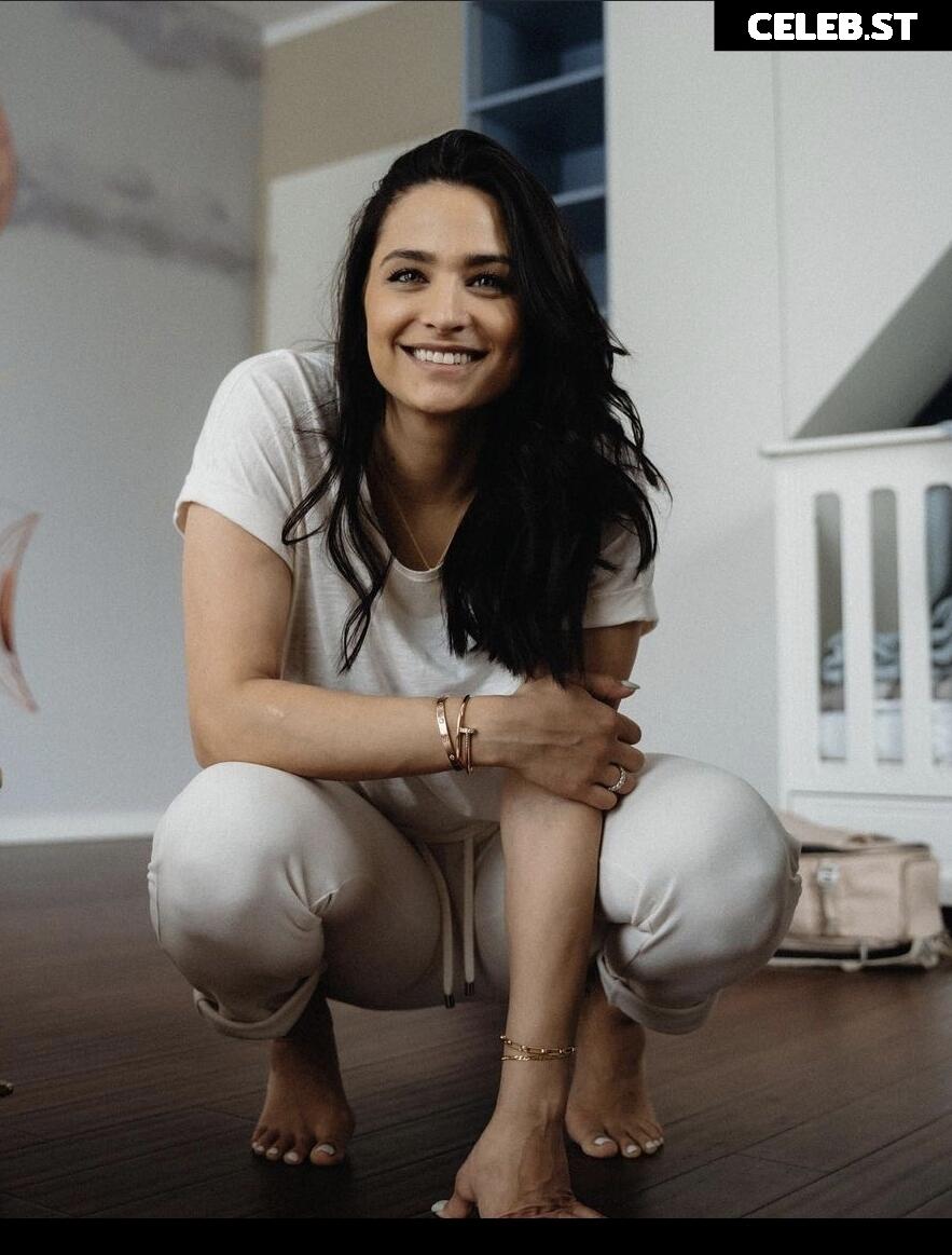 Amira Aly / Pocher Image 1737691