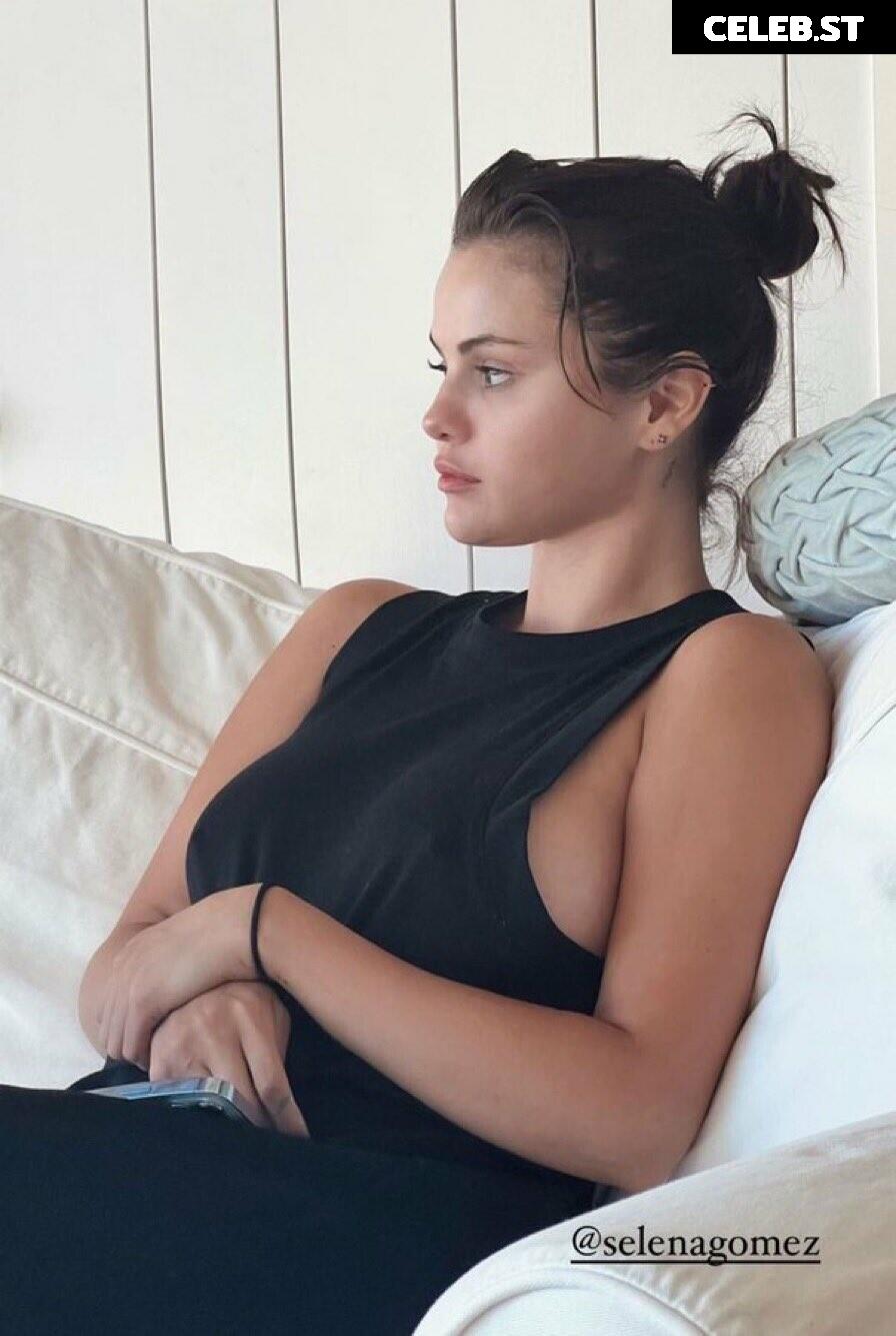 Selena Gomez Image 1737115