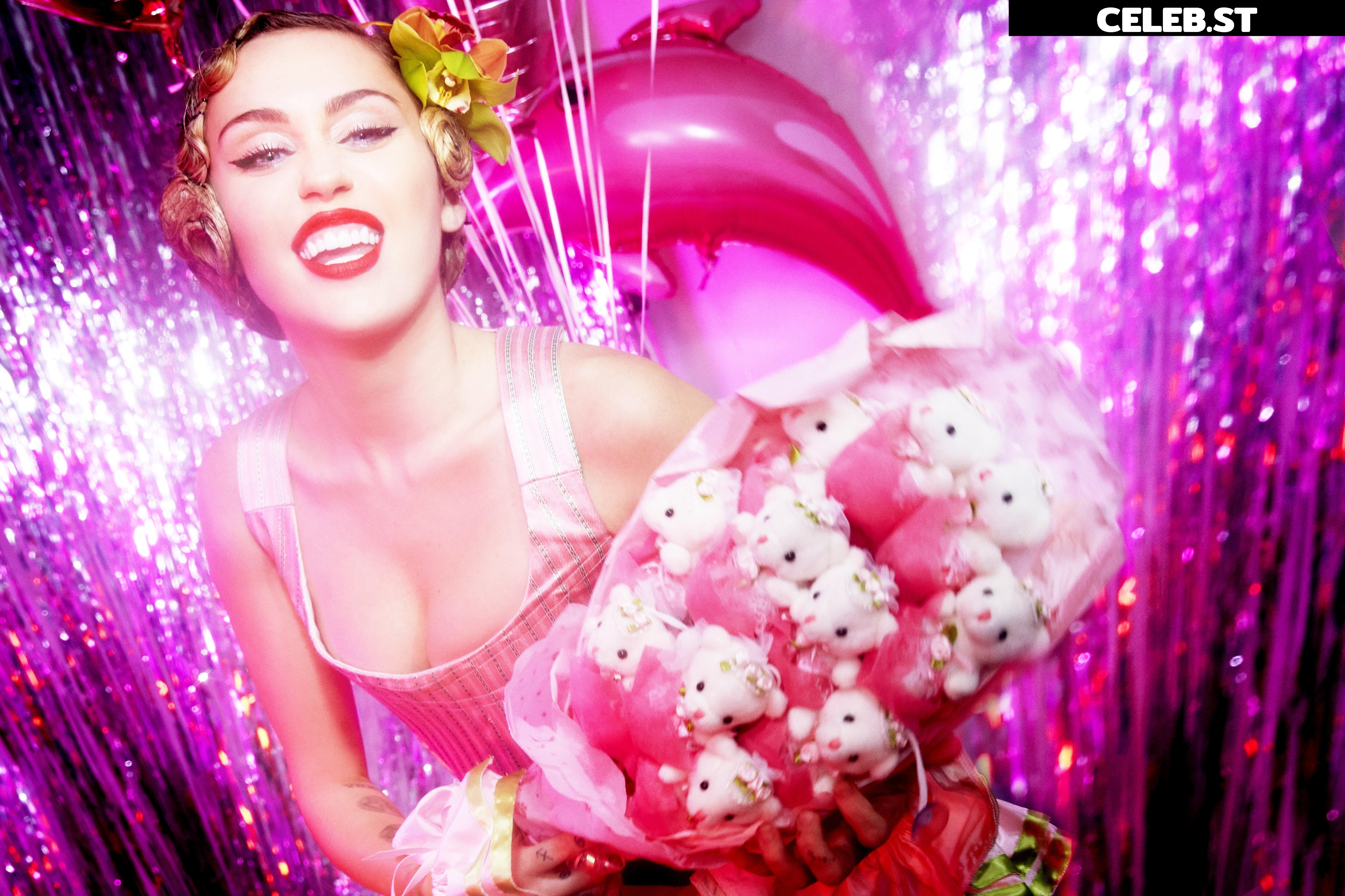 Miley Cyrus Image 1734549