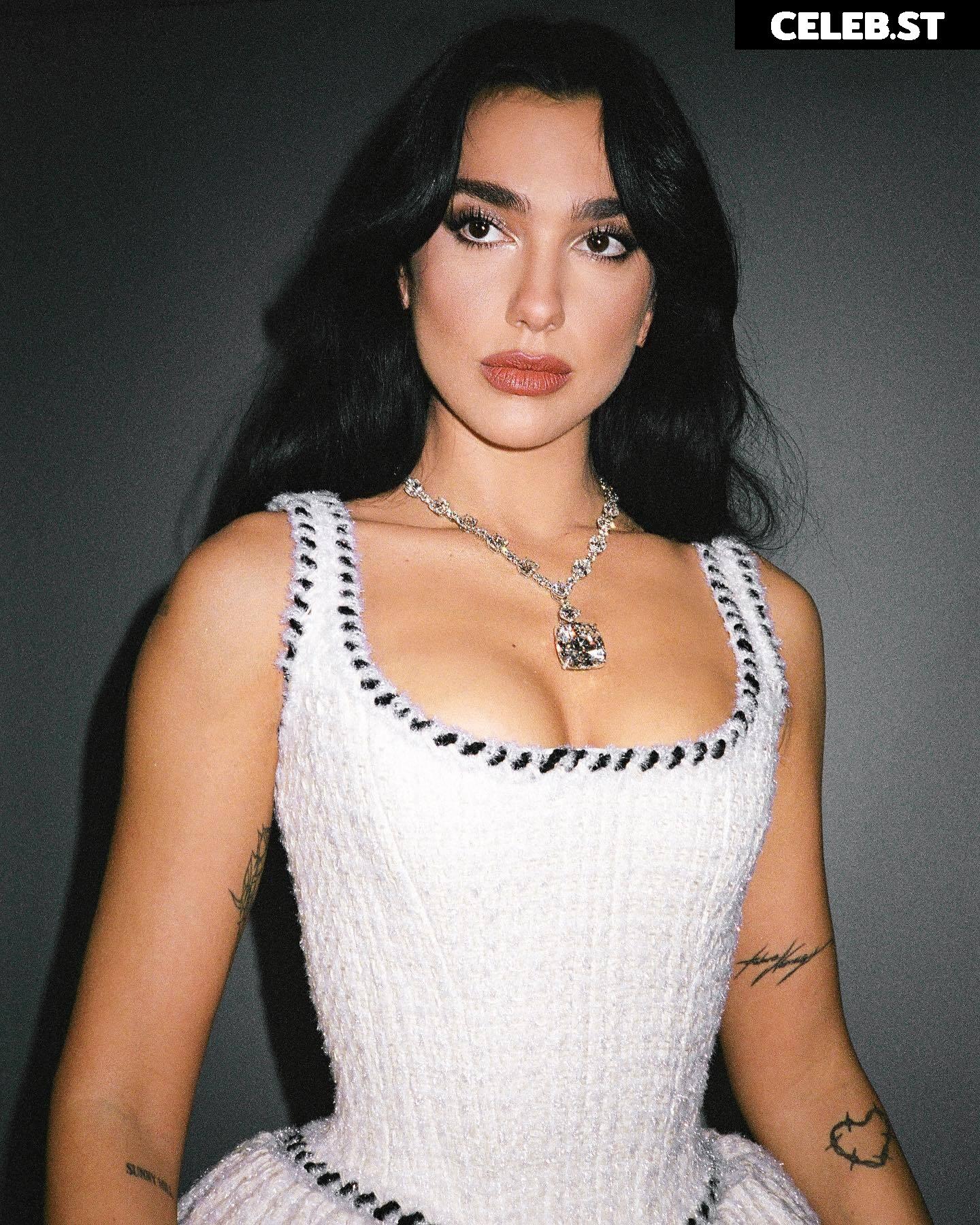 Dua Lipa Image 1731707
