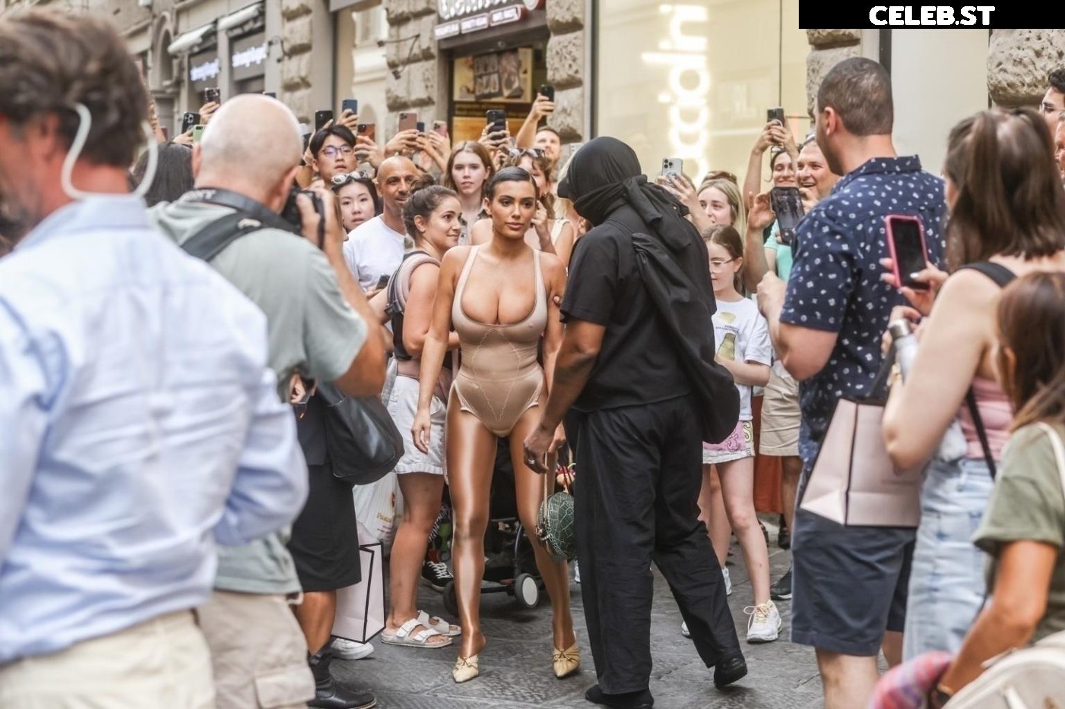 Bianca Censori Image 1731250