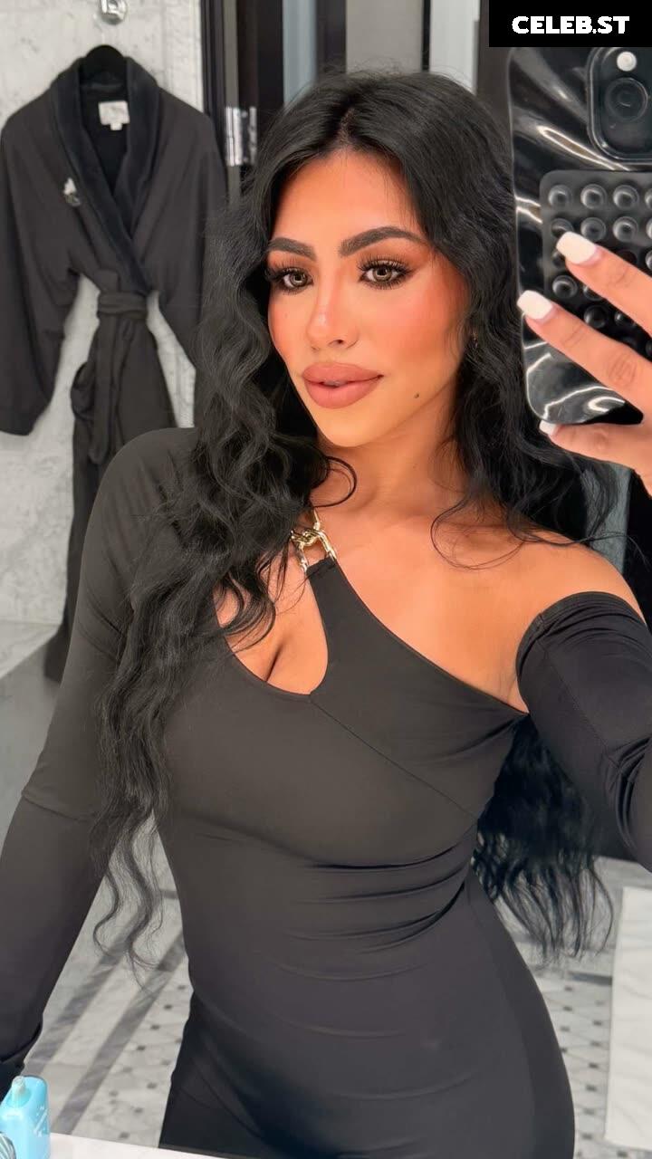 Jazmine Salazar | jazminesalazarrrr | jazmine1900 Image 17324990