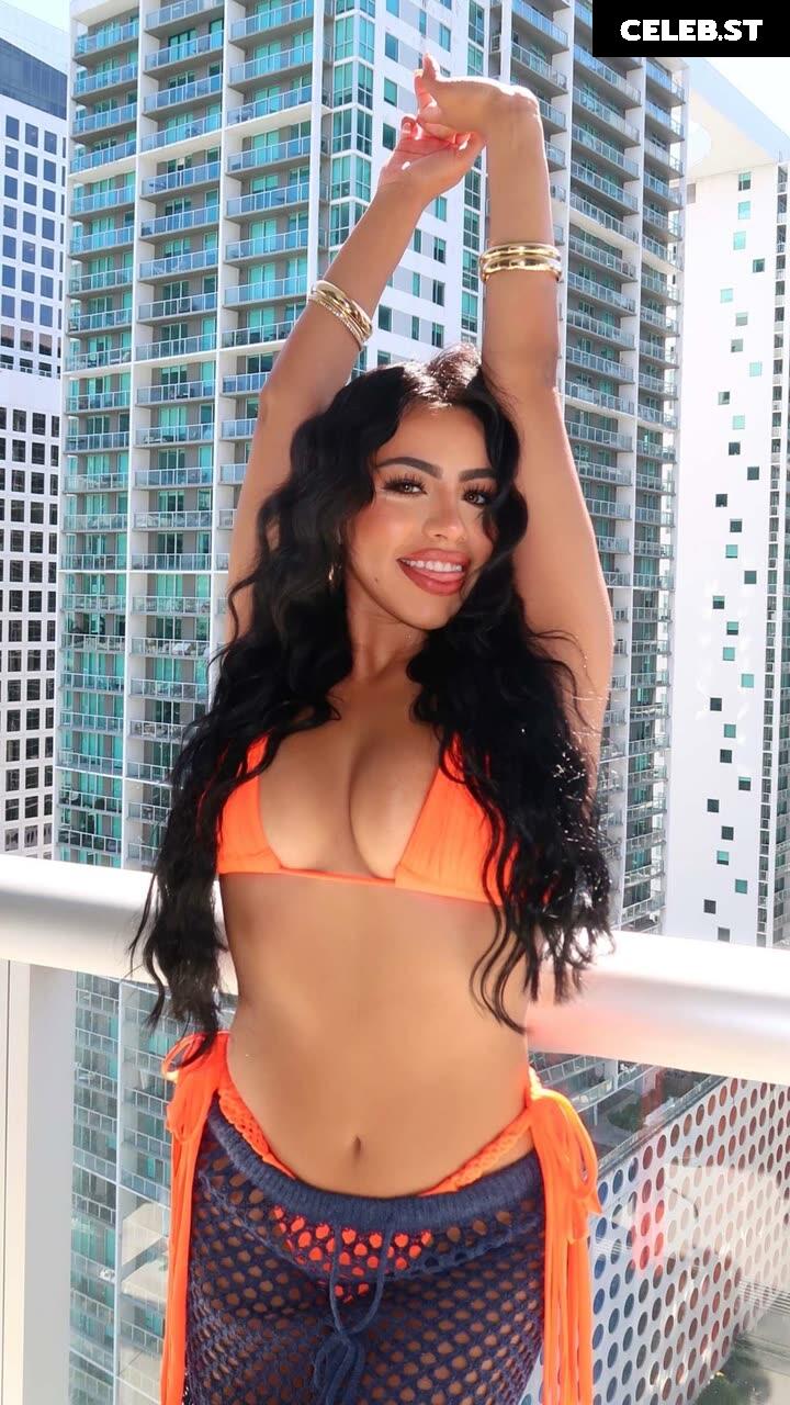 Jazmine Salazar | jazminesalazarrrr | jazmine1900 Image 17324988