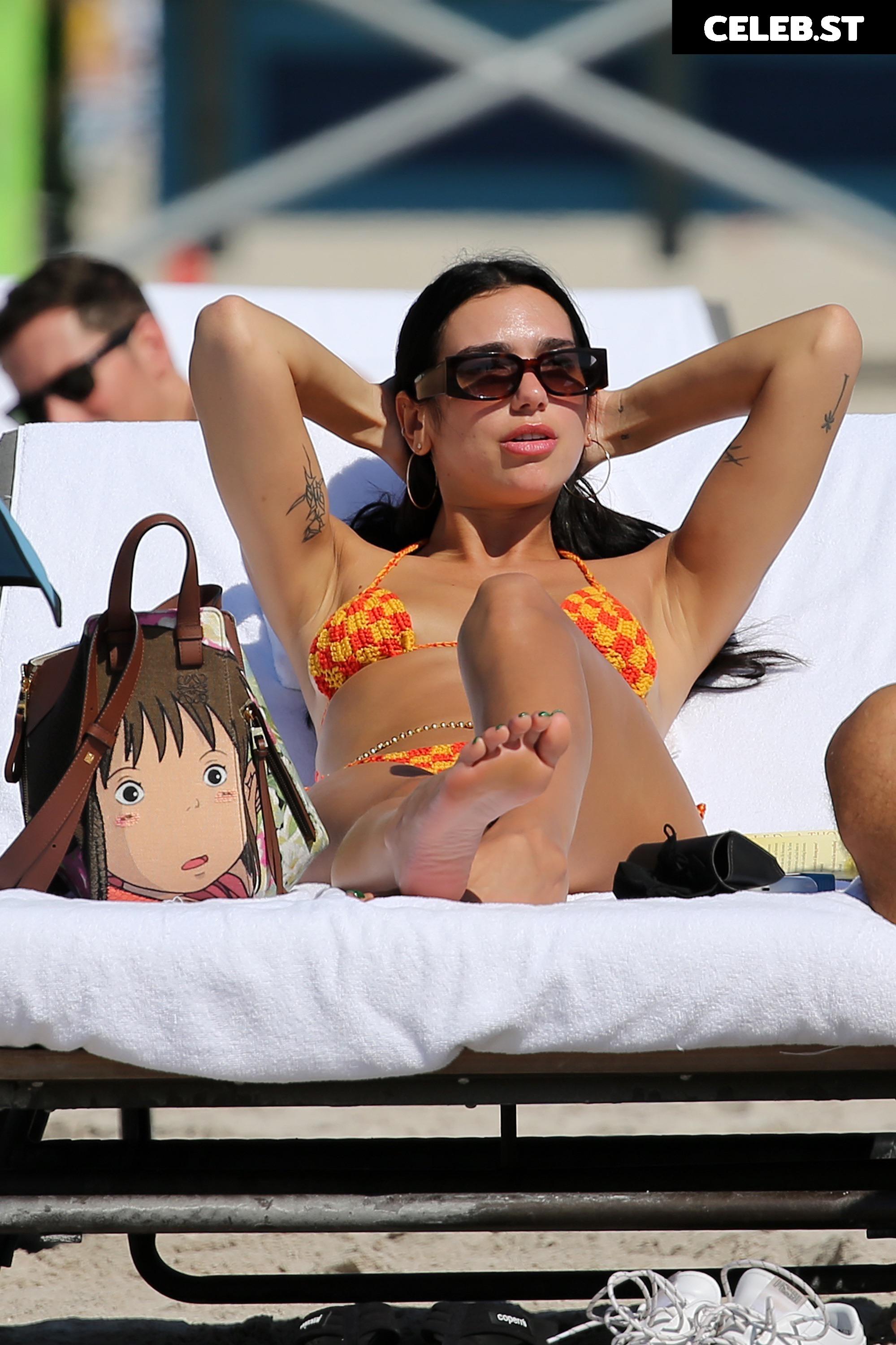 Dua Lipa Image 1732480