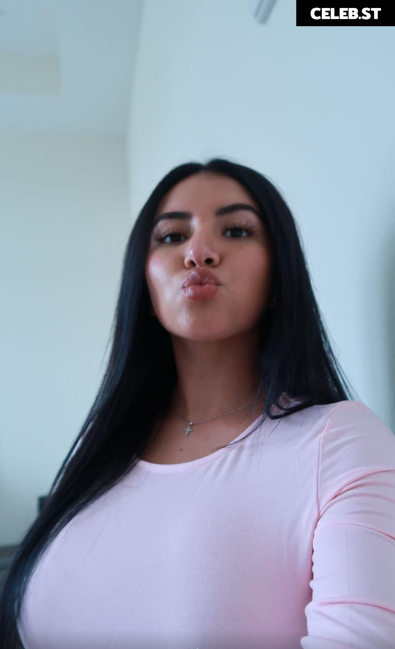 Janexy Sanchez (Social Media Post) Image 17324683