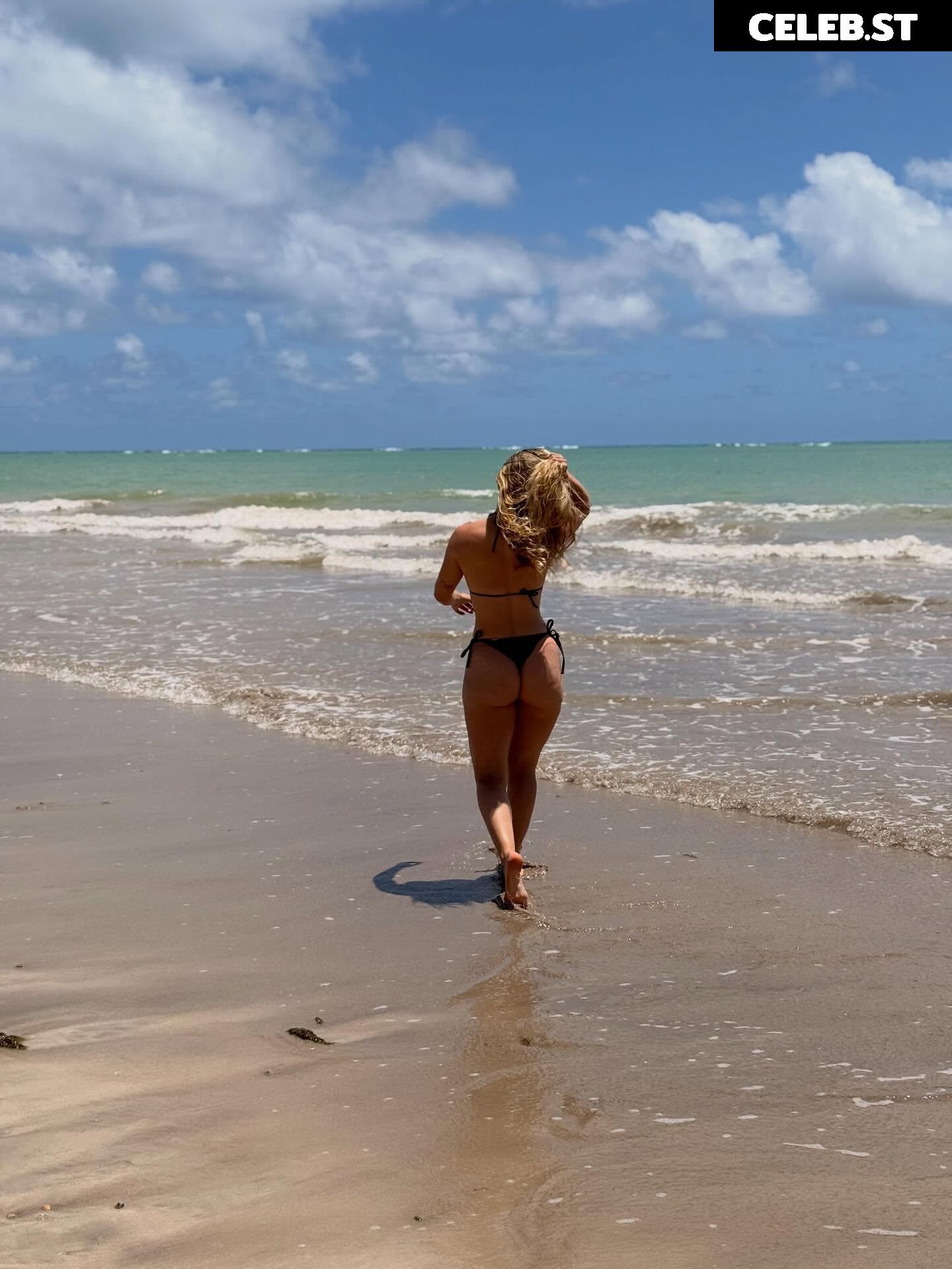 Leticia Medina Image 17326474