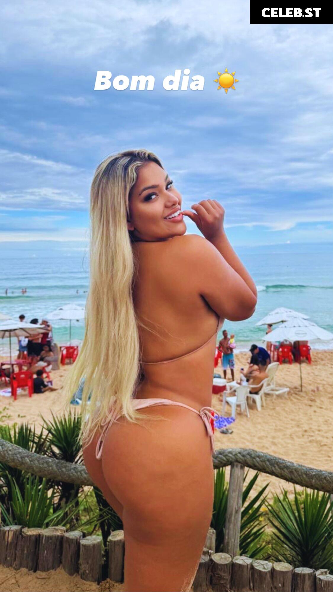 Mulher filé / Yani de Simone Image 17321051