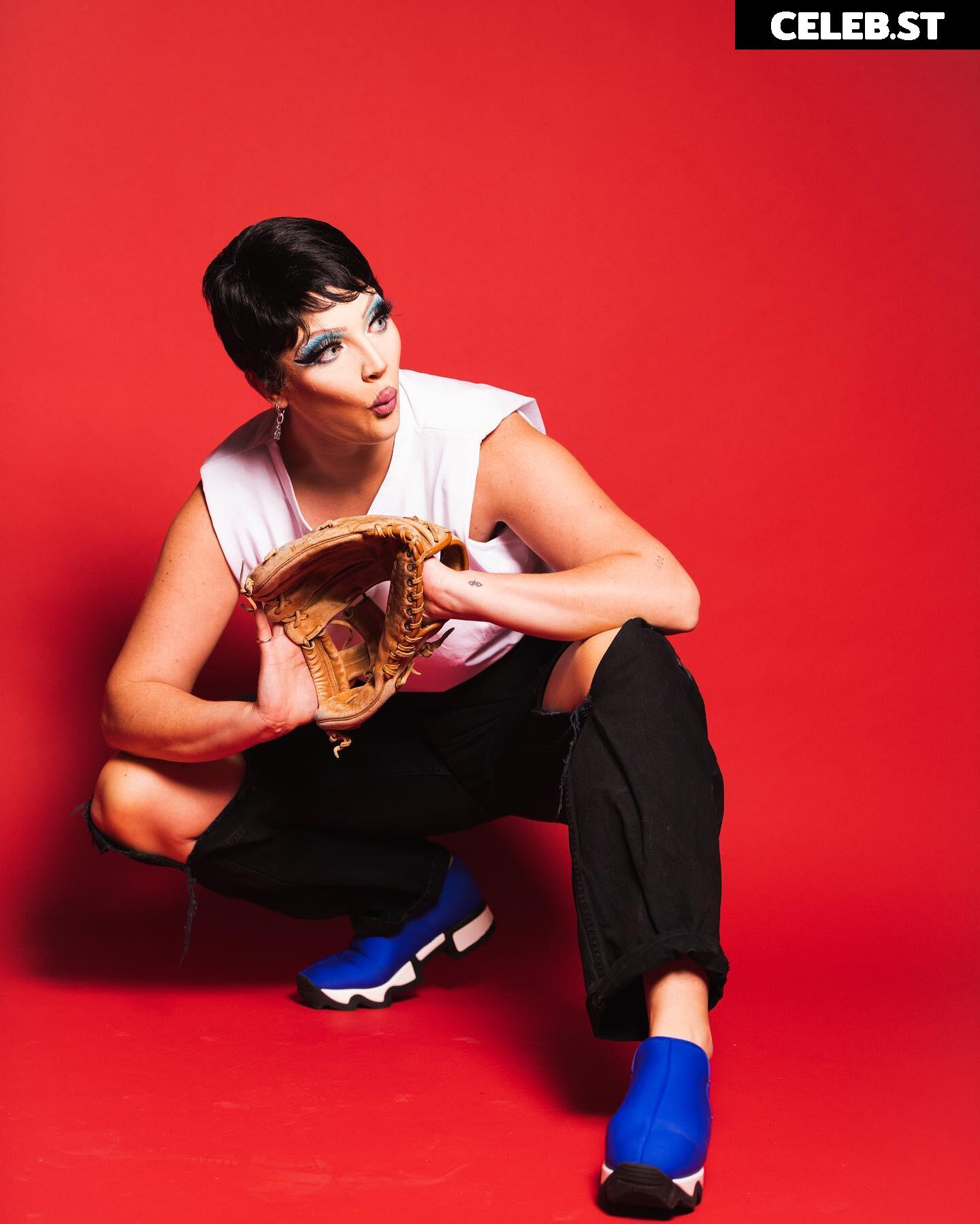 Sammy Rae (Sammy Rae &amp; The Friends) Image 17320082