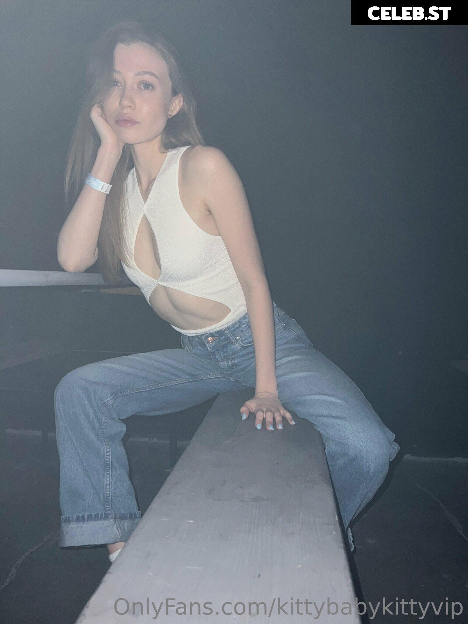 kittybabykittyvip / kitty baby / blind_wardrobe / xxxfitsid Image 17323764