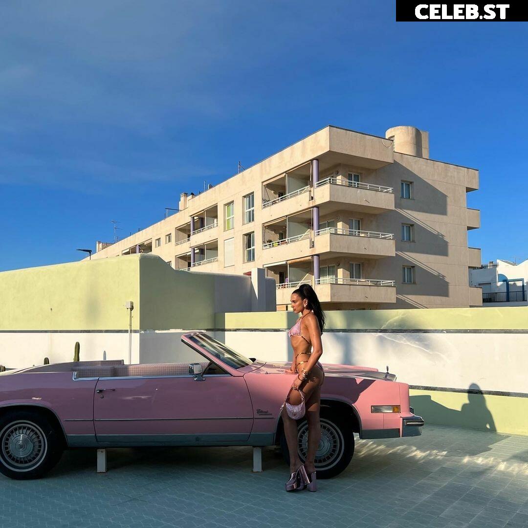 Dua Lipa Image 1732270