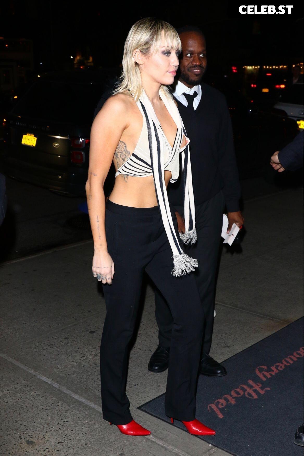 Miley Cyrus Image 1733544