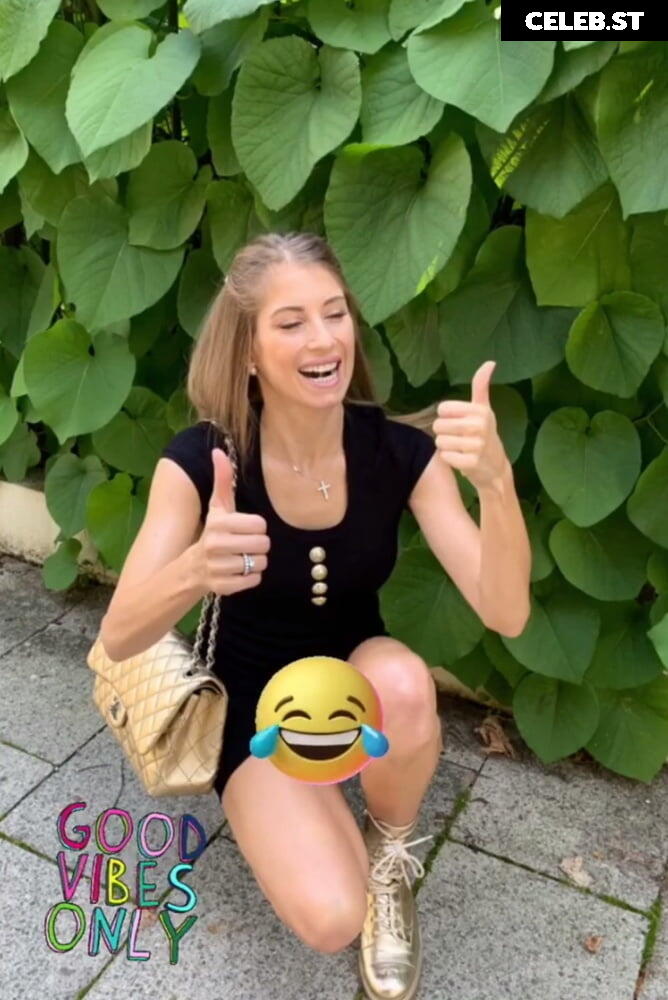 Cathy Hummels Image 1733564