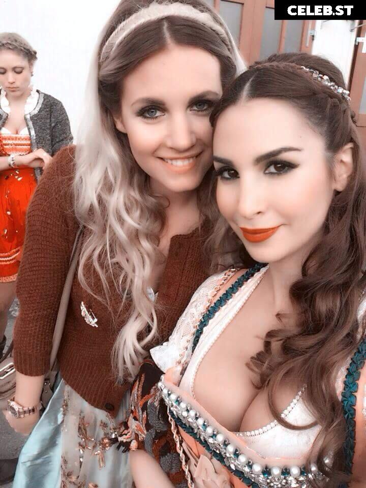 Sila Sahin-Radlinger Image 1733672