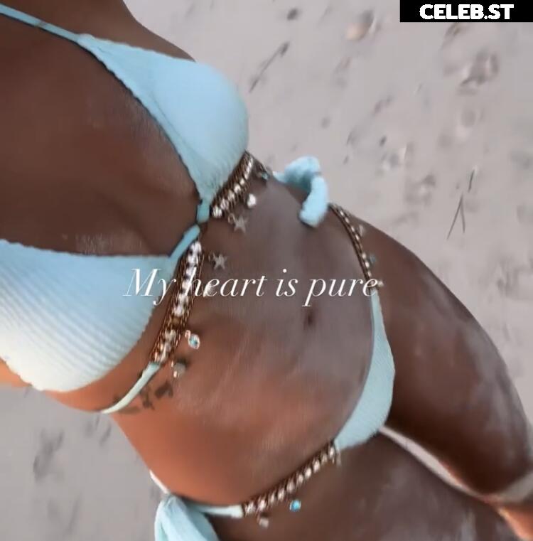 Eva Benetatou Image 1733181