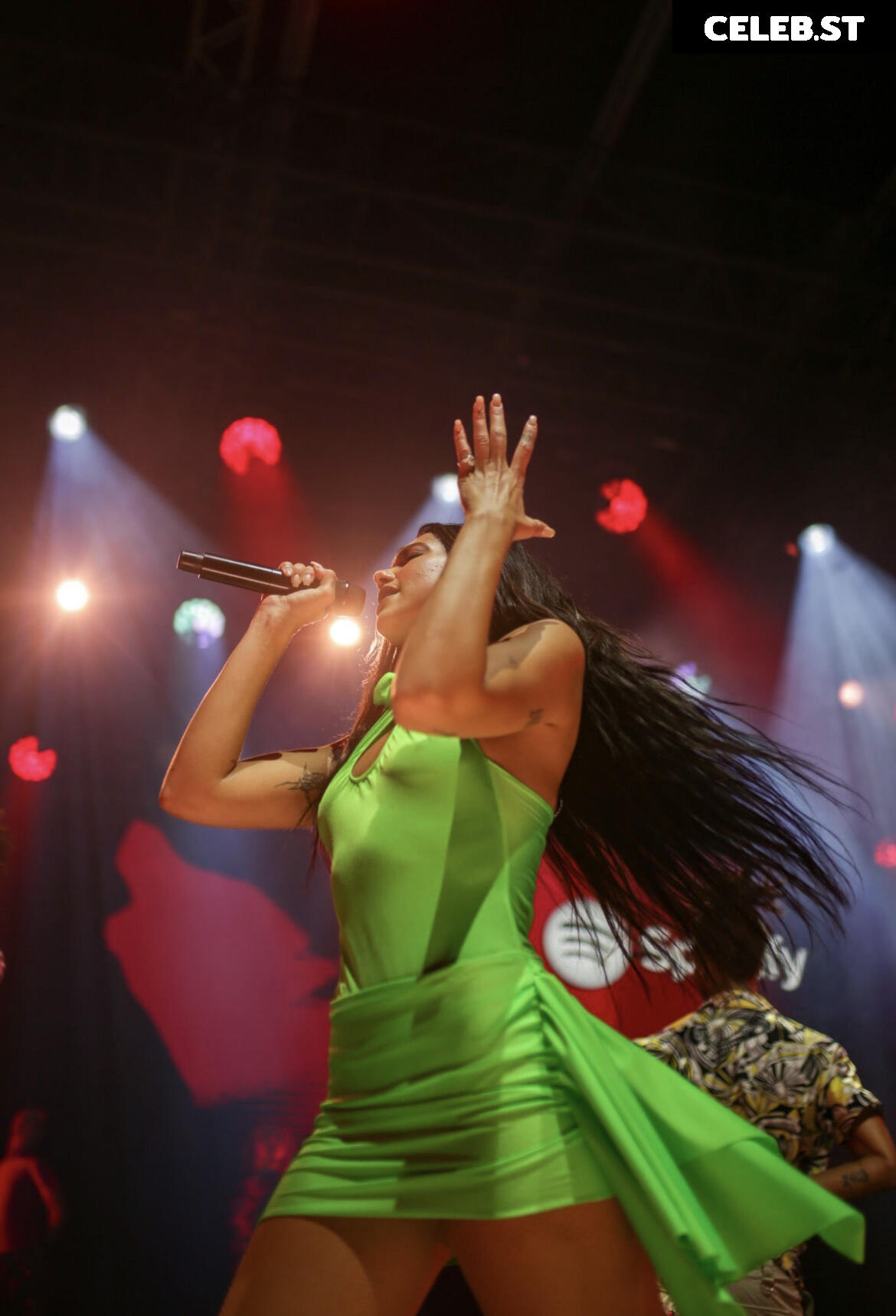 Dua Lipa Image 1733023
