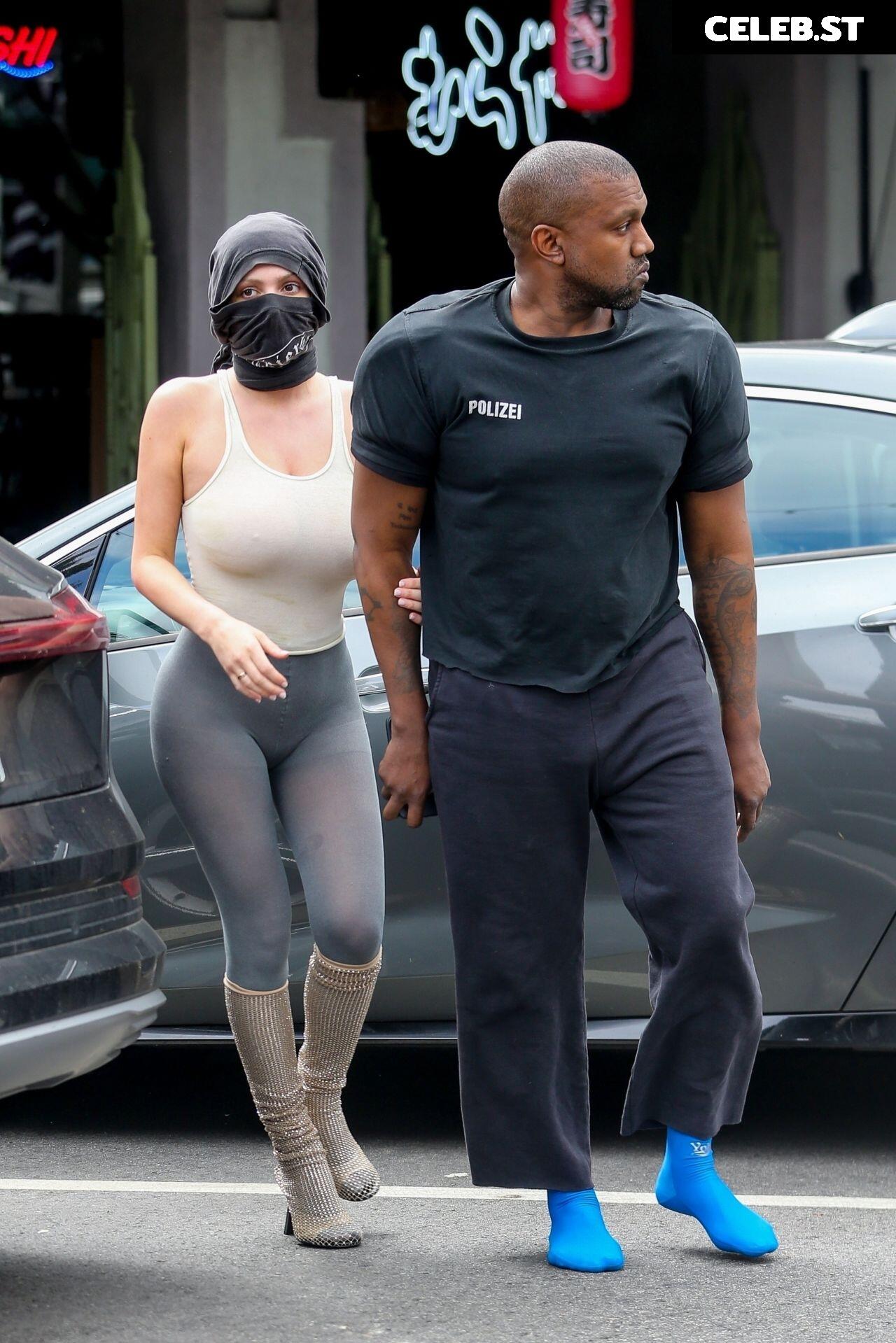 Bianca Censori Image 1733277