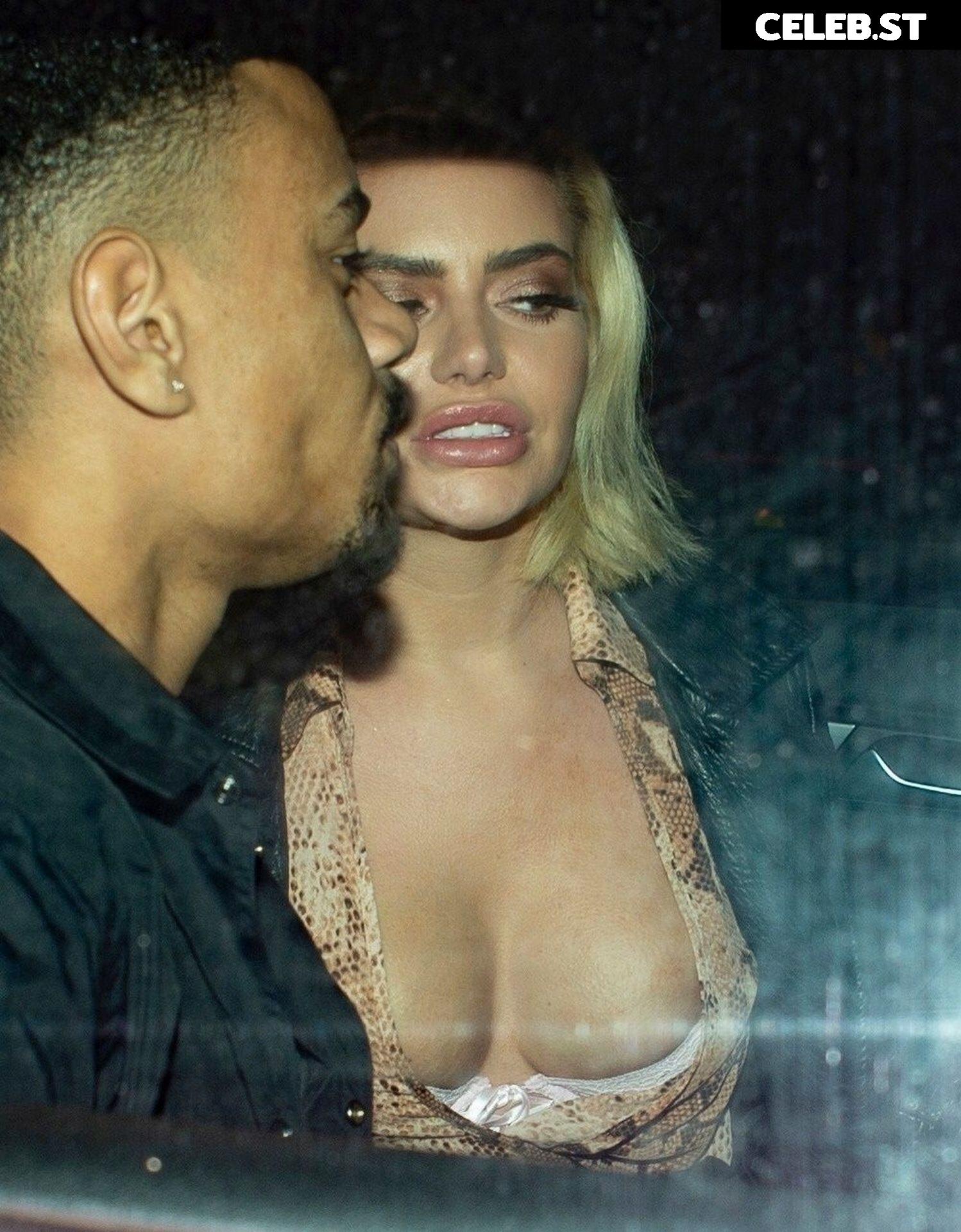 Megan Barton Hanson Image 1730723