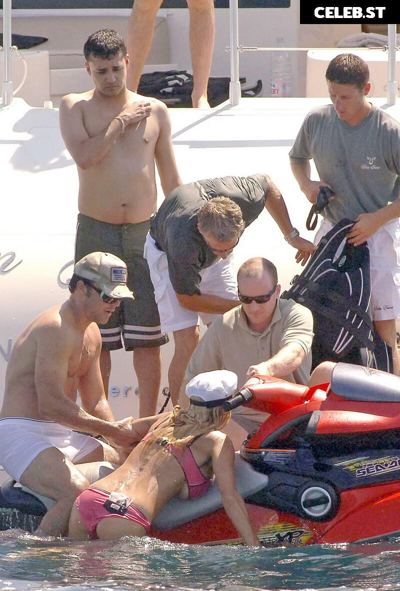 Pamela Anderson Image 1730161