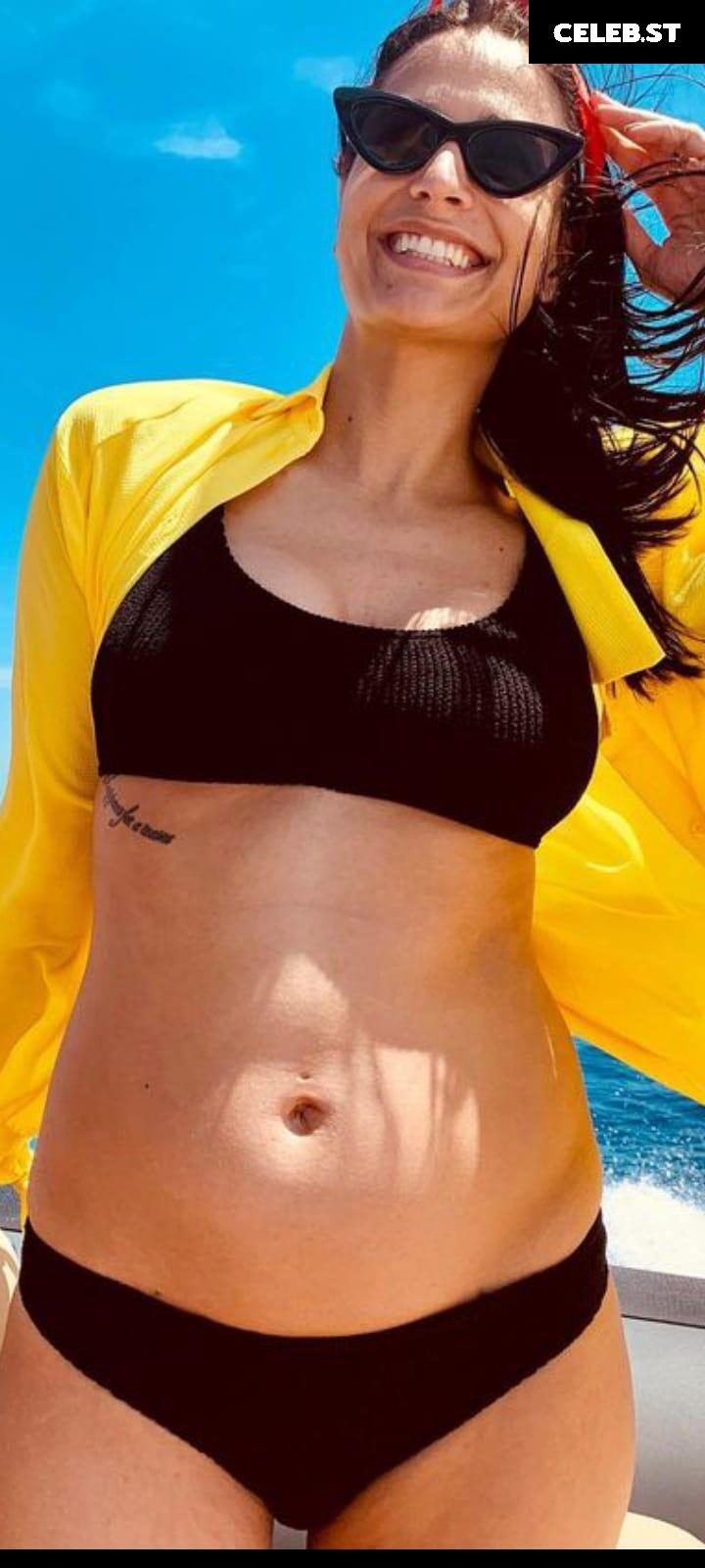 Amira Aly / Pocher Image 1739762