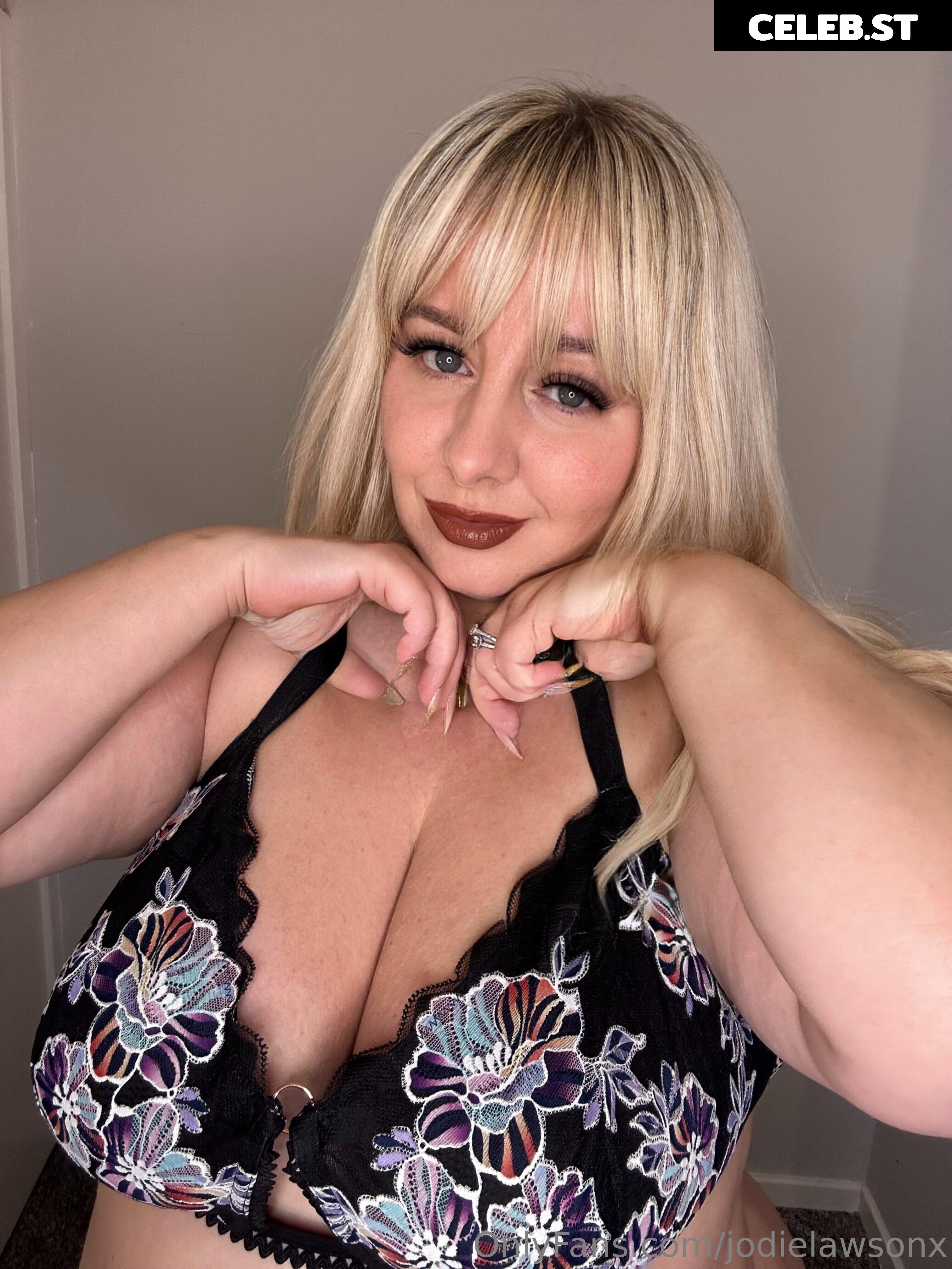 jodielawsonx Image 17396076