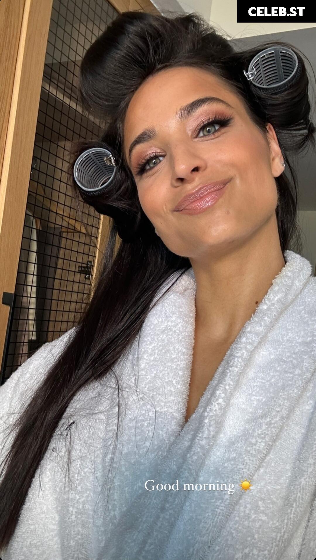 Amira Aly / Pocher Image 1738962