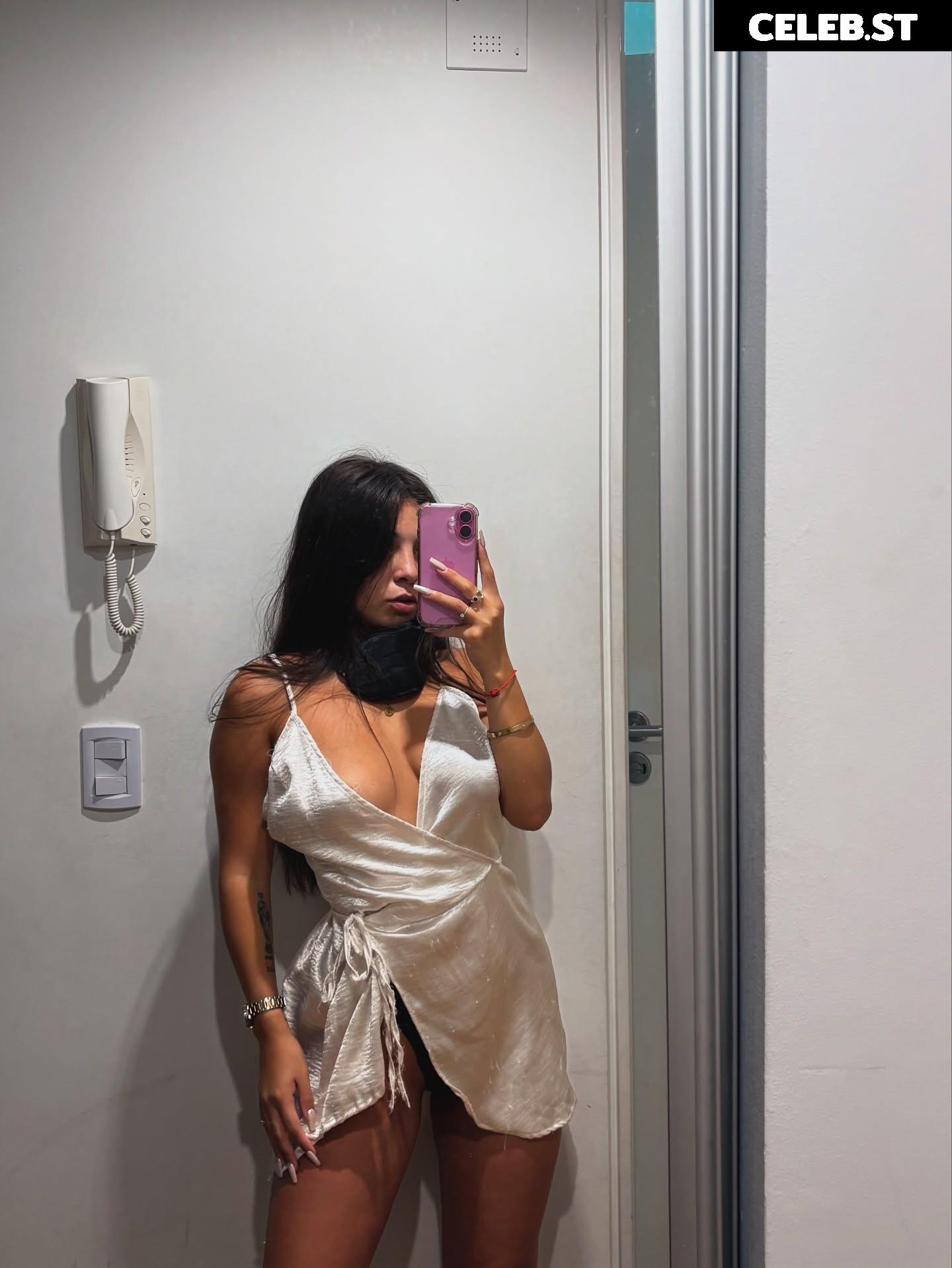 Jacqueline Gomez / Jacquelineegomezz Image 17275838