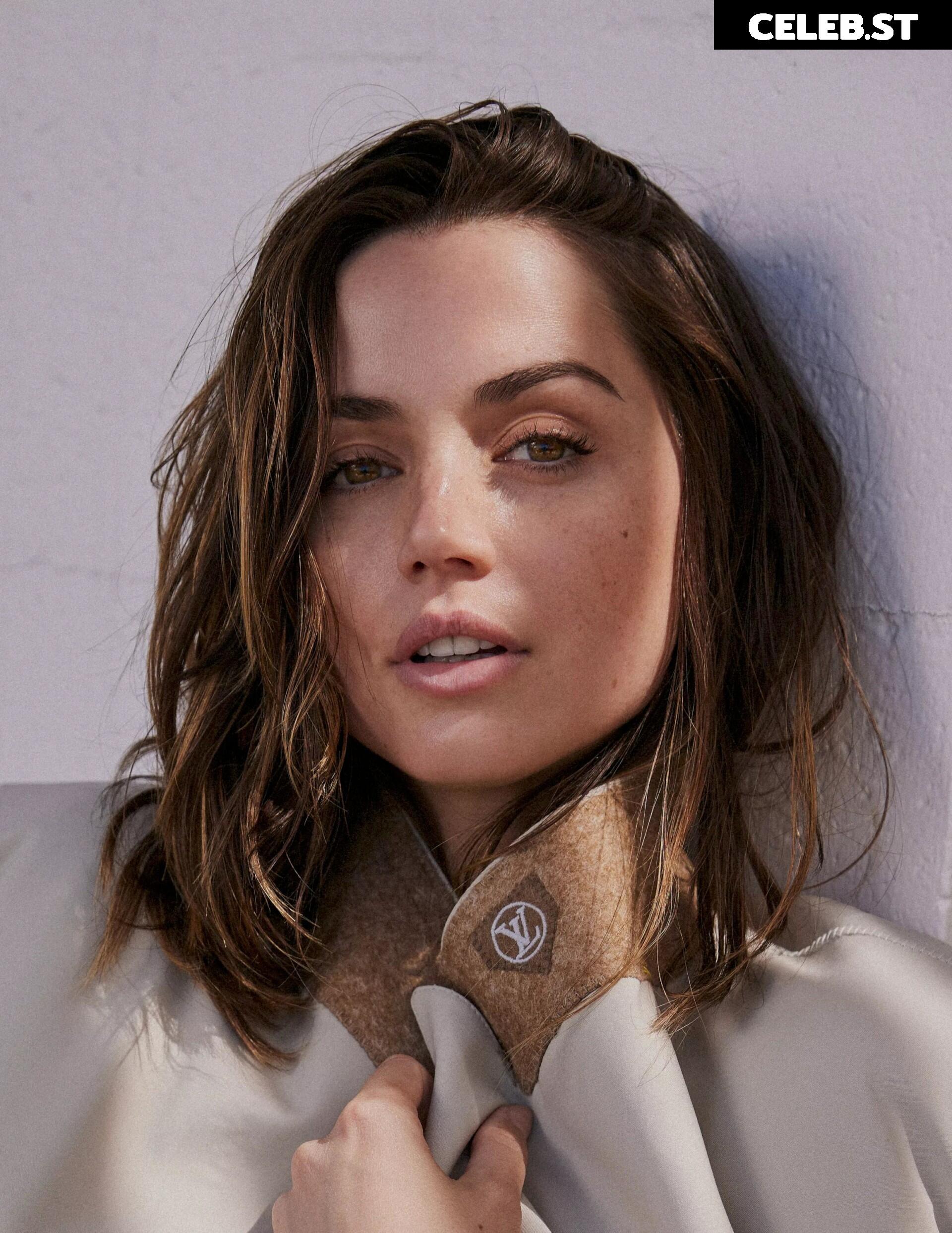 Ana De Armas Image 1727354