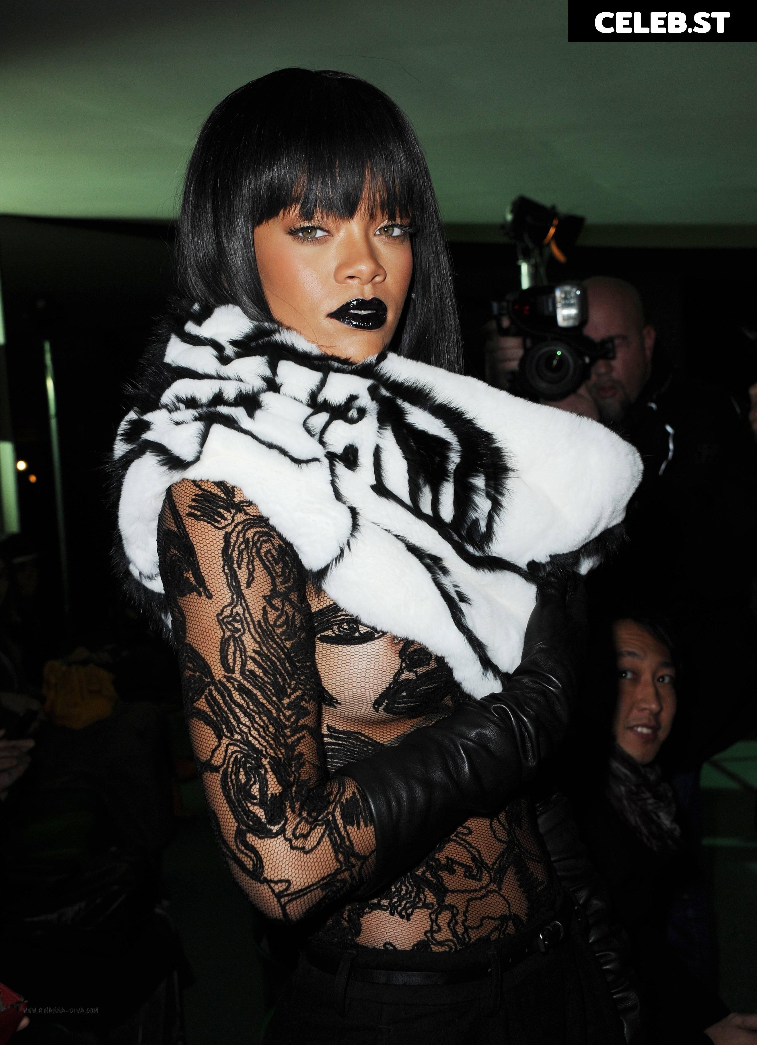 Rihanna Image 1727219