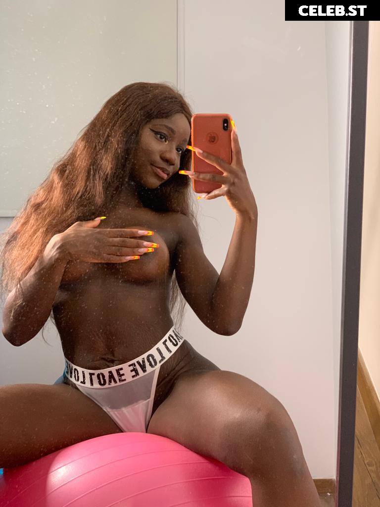 sarah-brown aka blackfoxxy Image 17297195